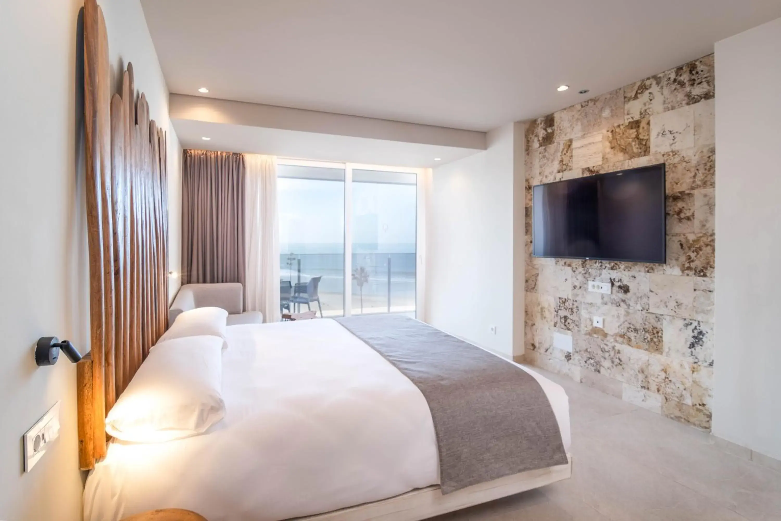 Junior Suite in Cádiz Bahía by QHotels Junior Suite in Cádiz Bahía by QHotels