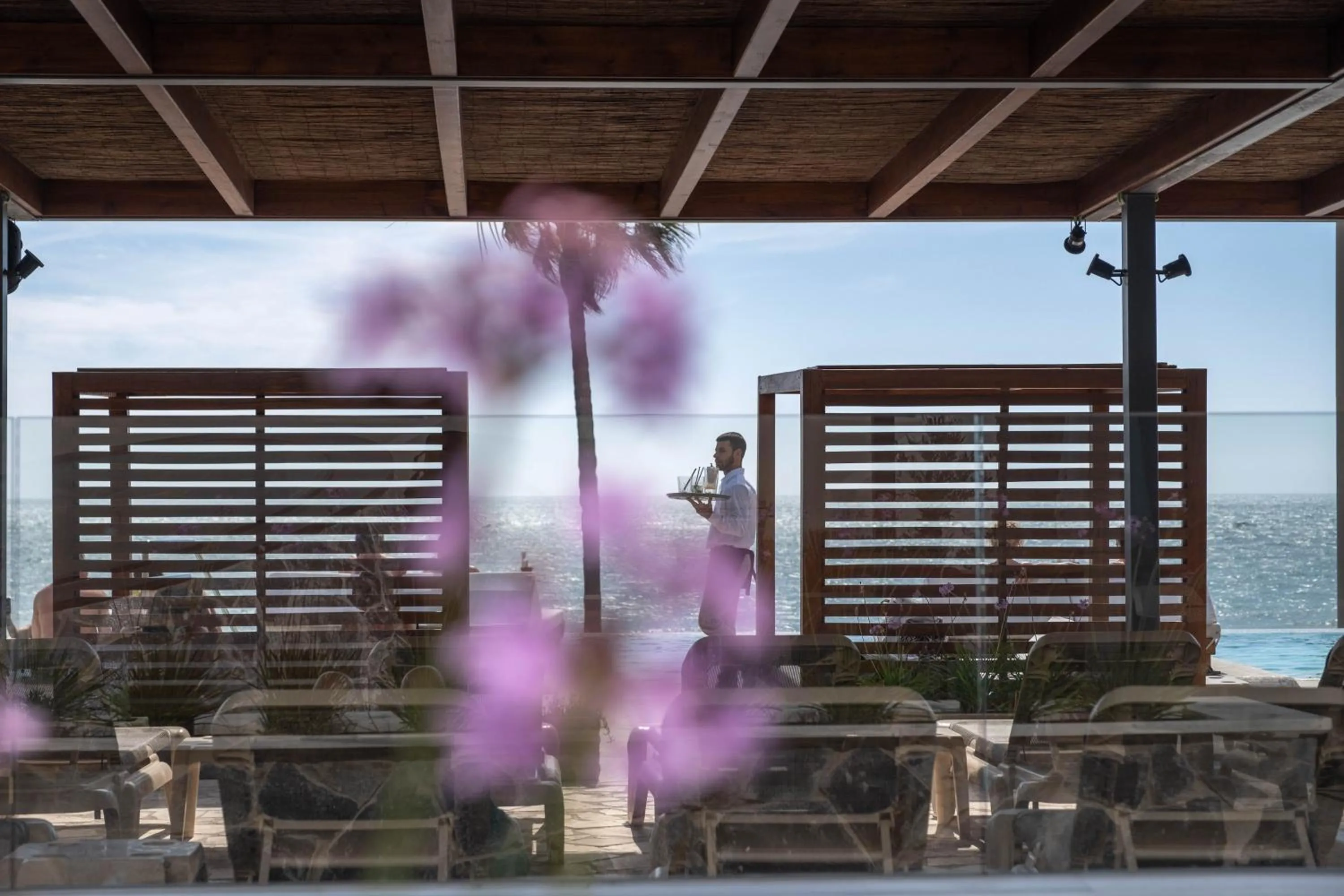 Sea view in Cádiz Bahía by QHotels