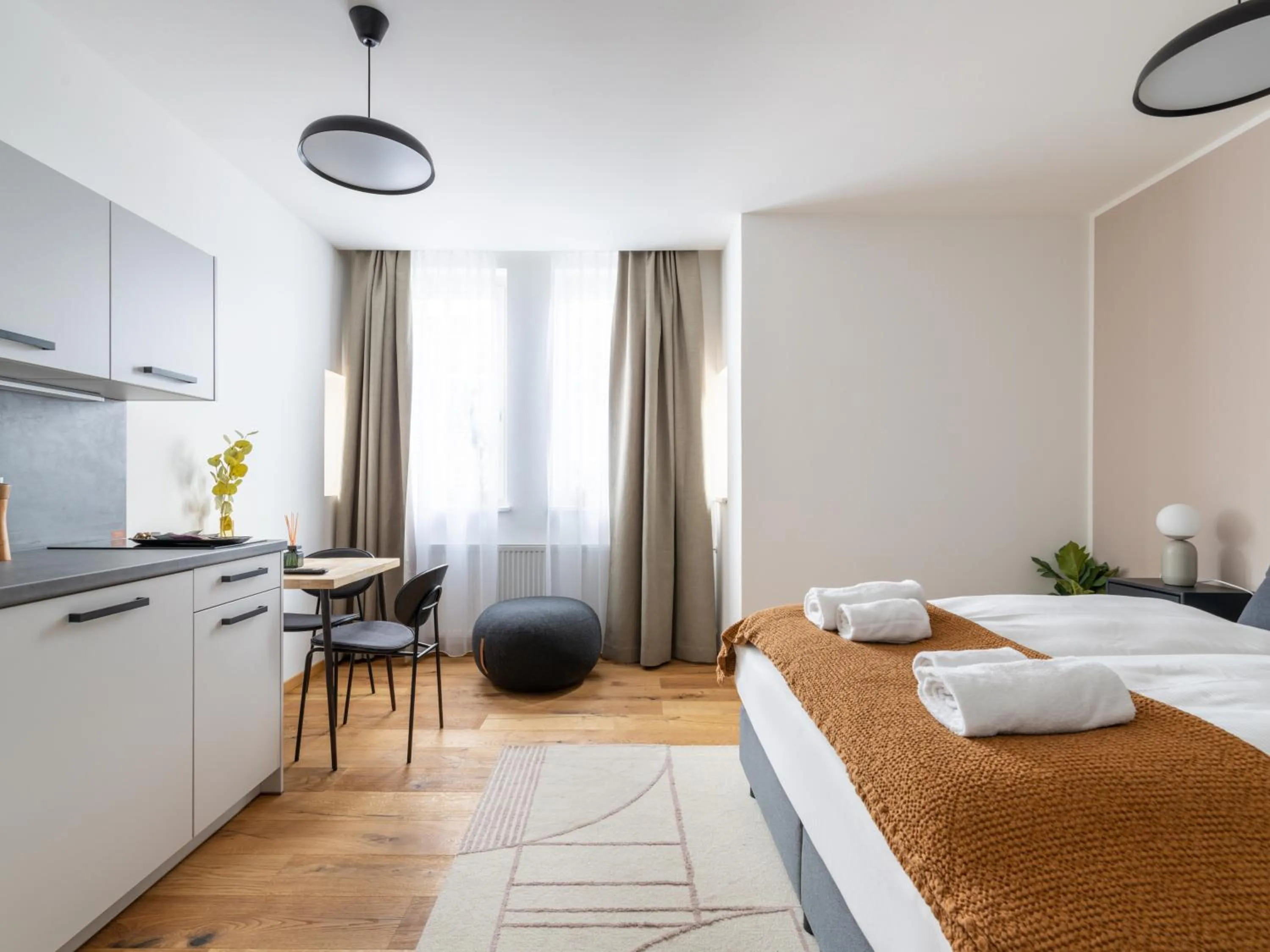 Bed in Limehome Villach Gerbergasse