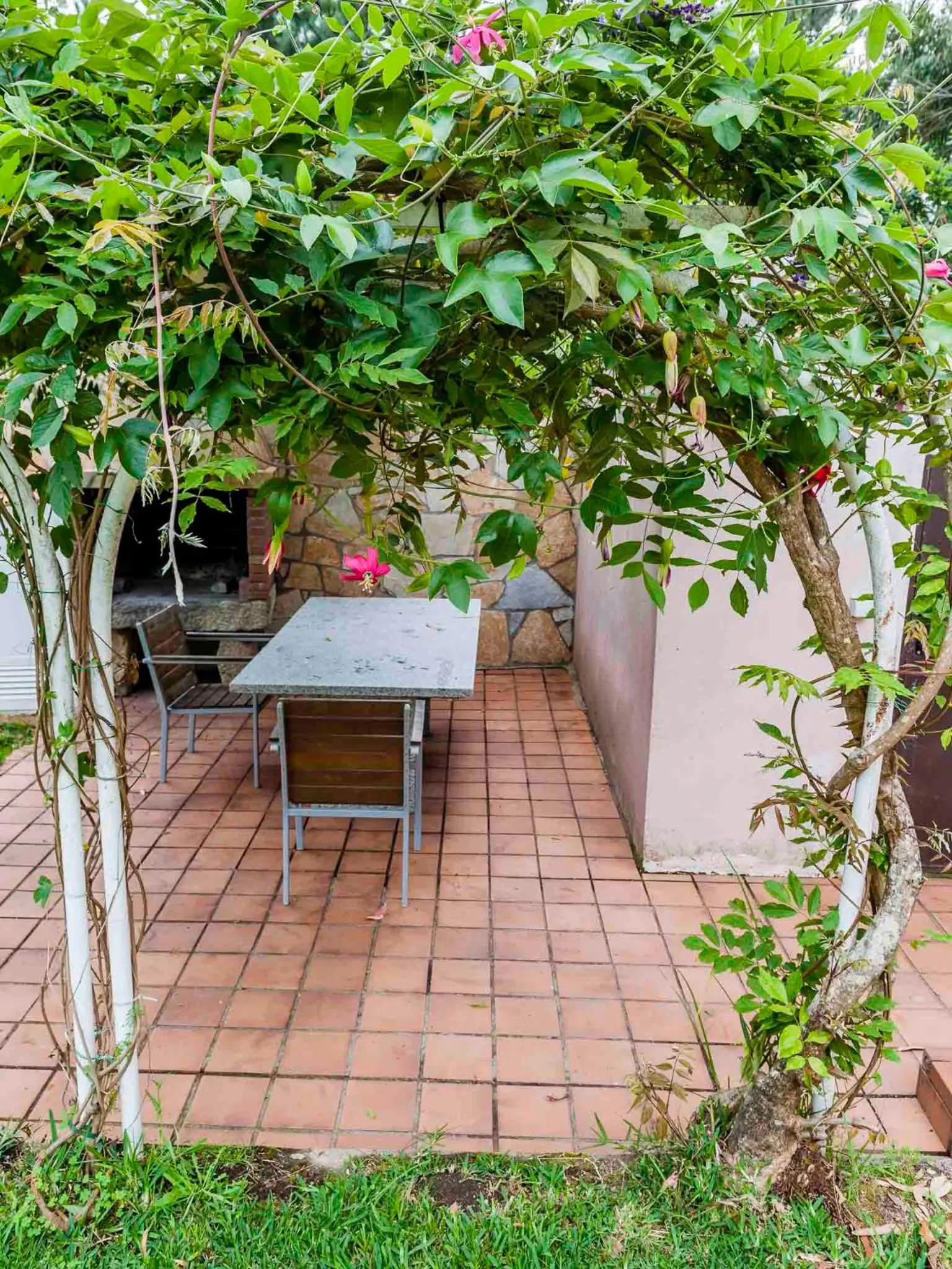 BBQ facilities in Casa Costaneira