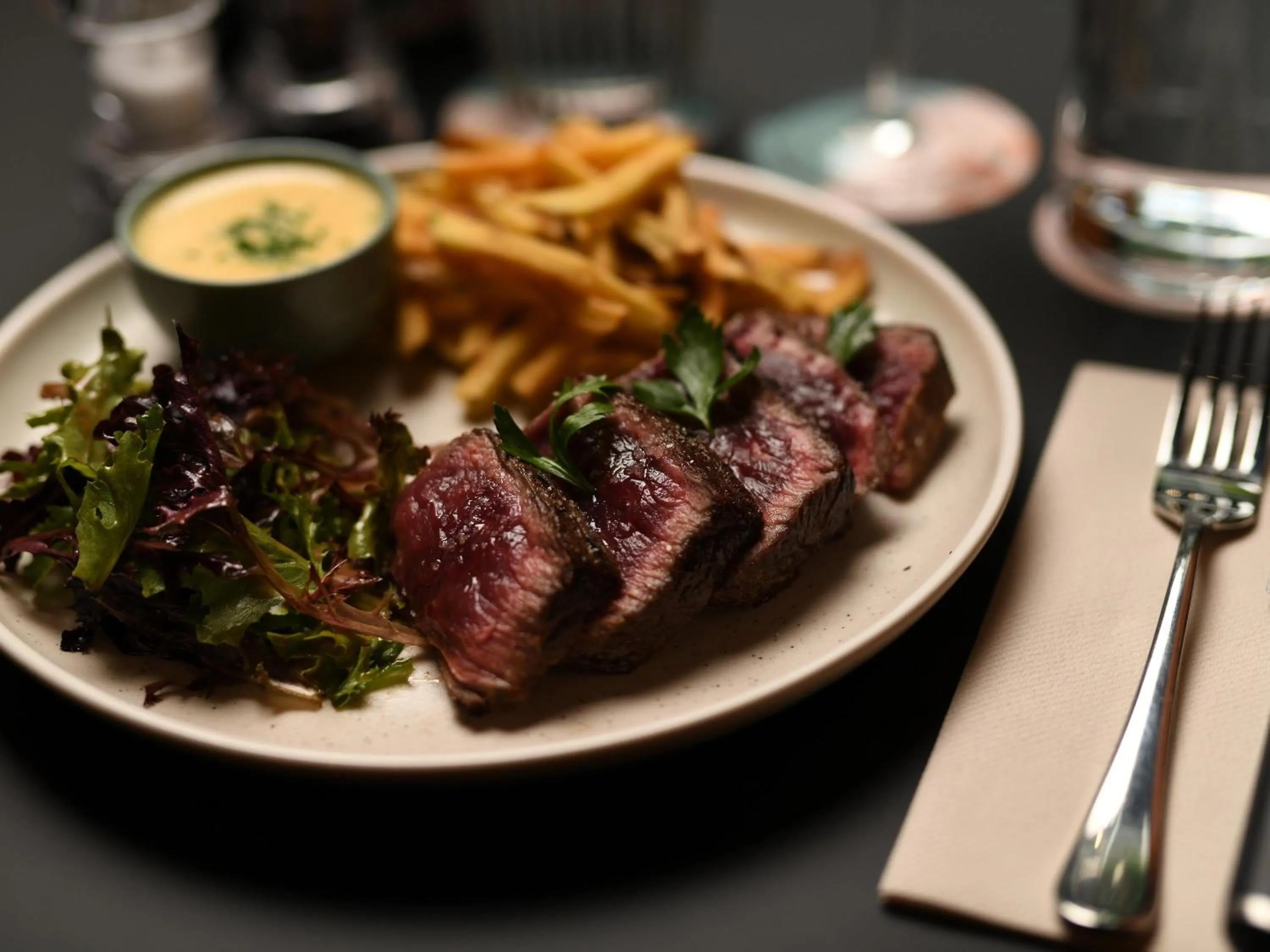 Restaurant/places to eat in Tribe Paris La Defense Esplanade