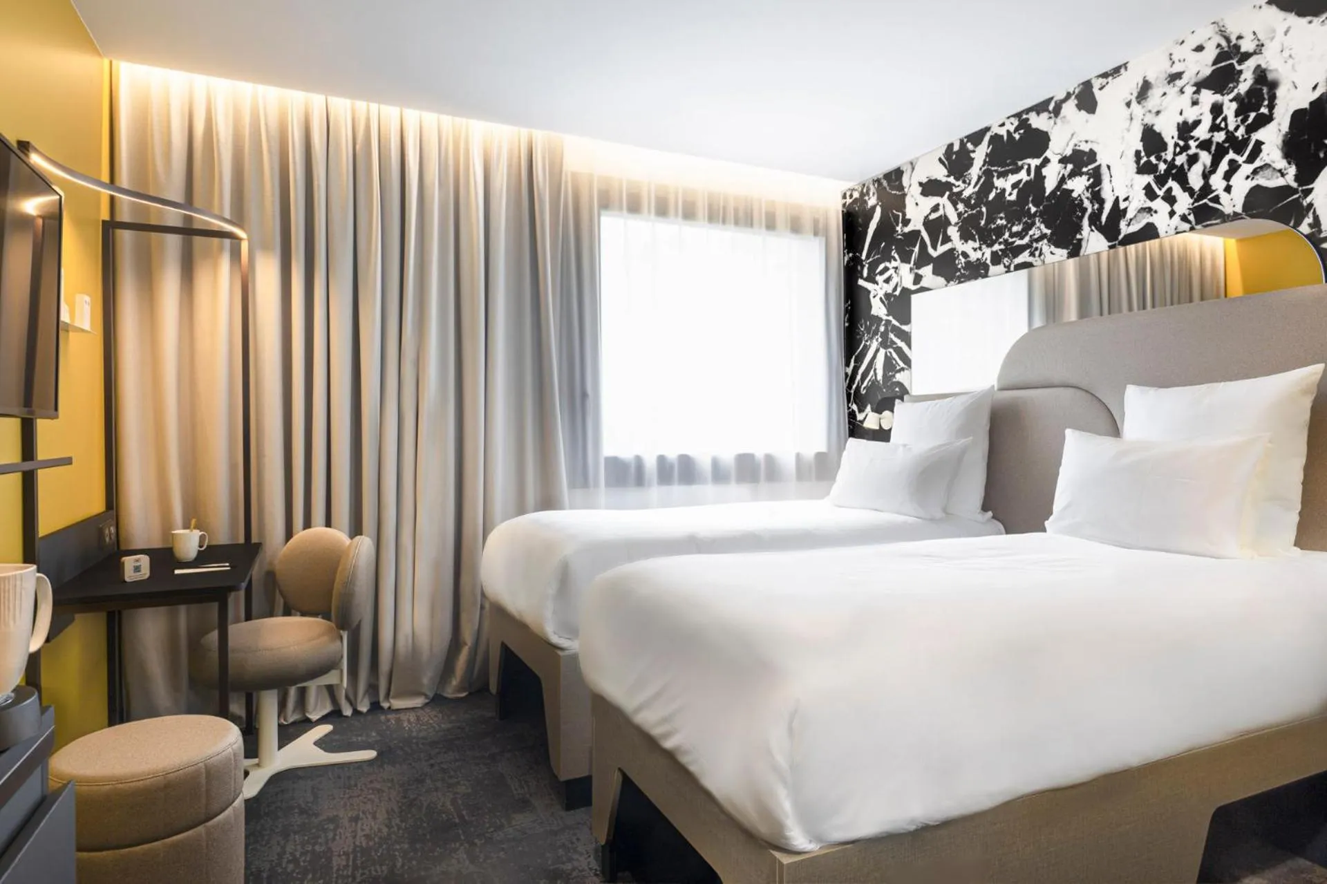 Bed in Tribe Paris La Defense Esplanade