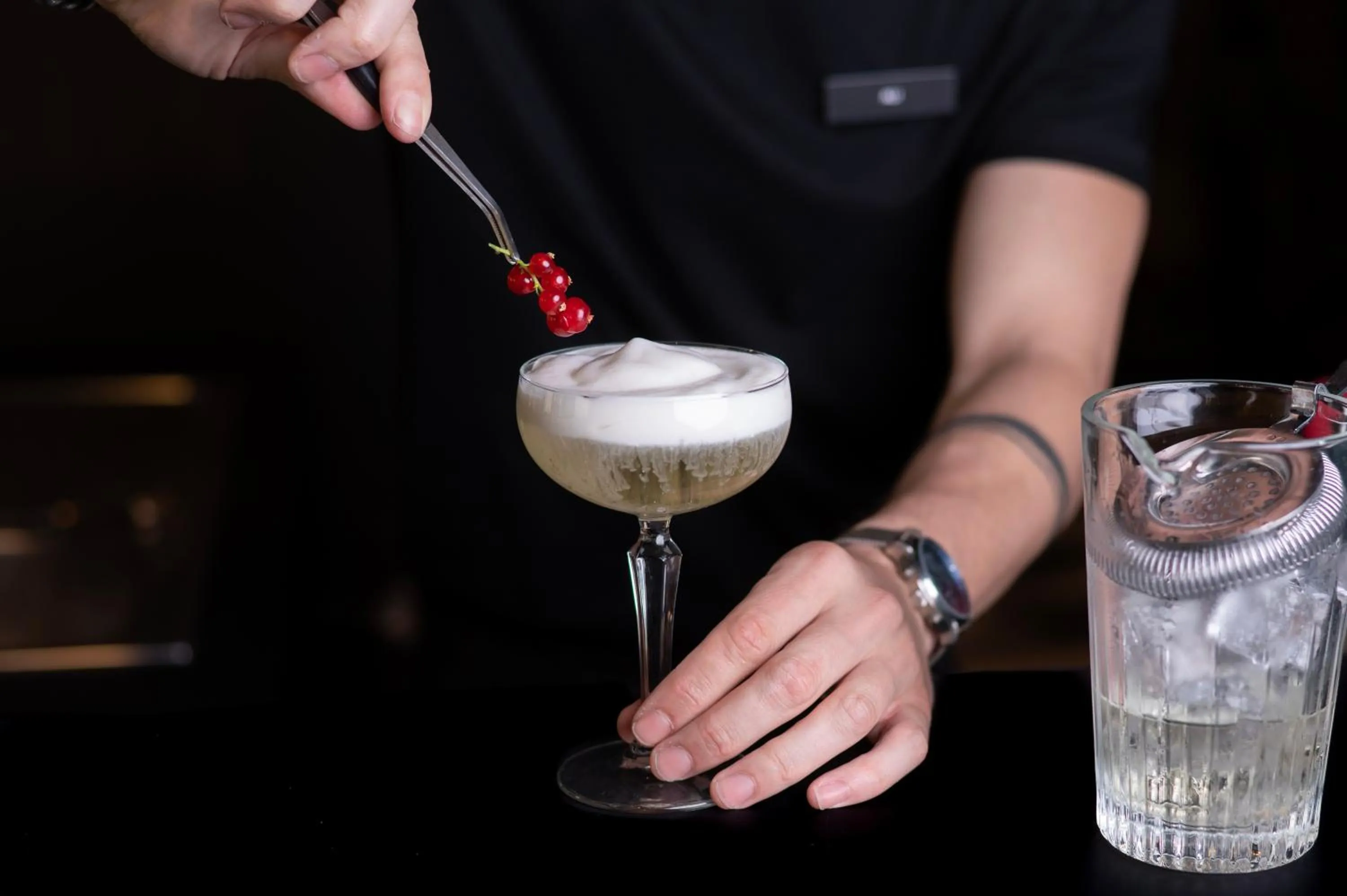 Drinks in Tribe Paris La Defense Esplanade