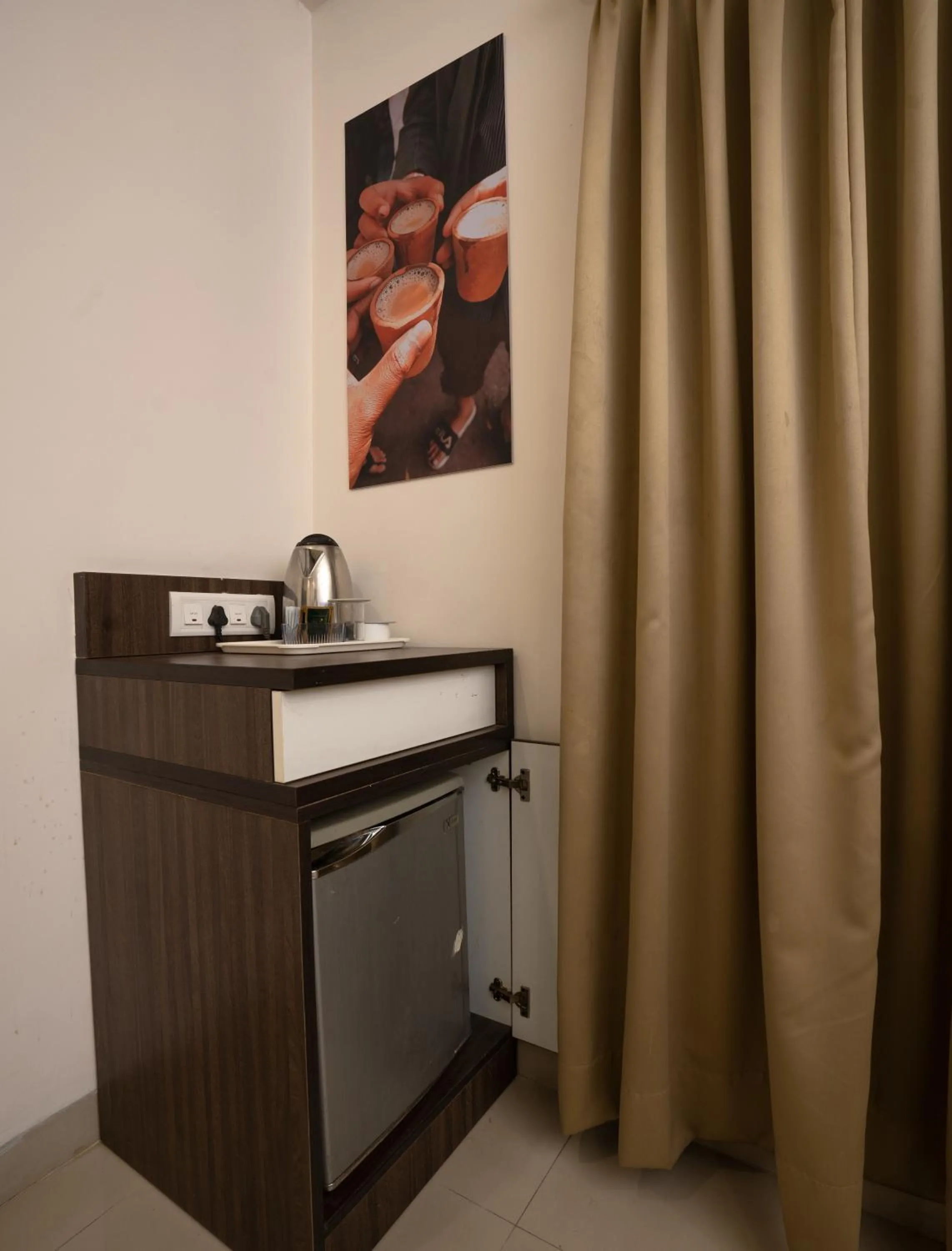 oven in Compact Tea Square