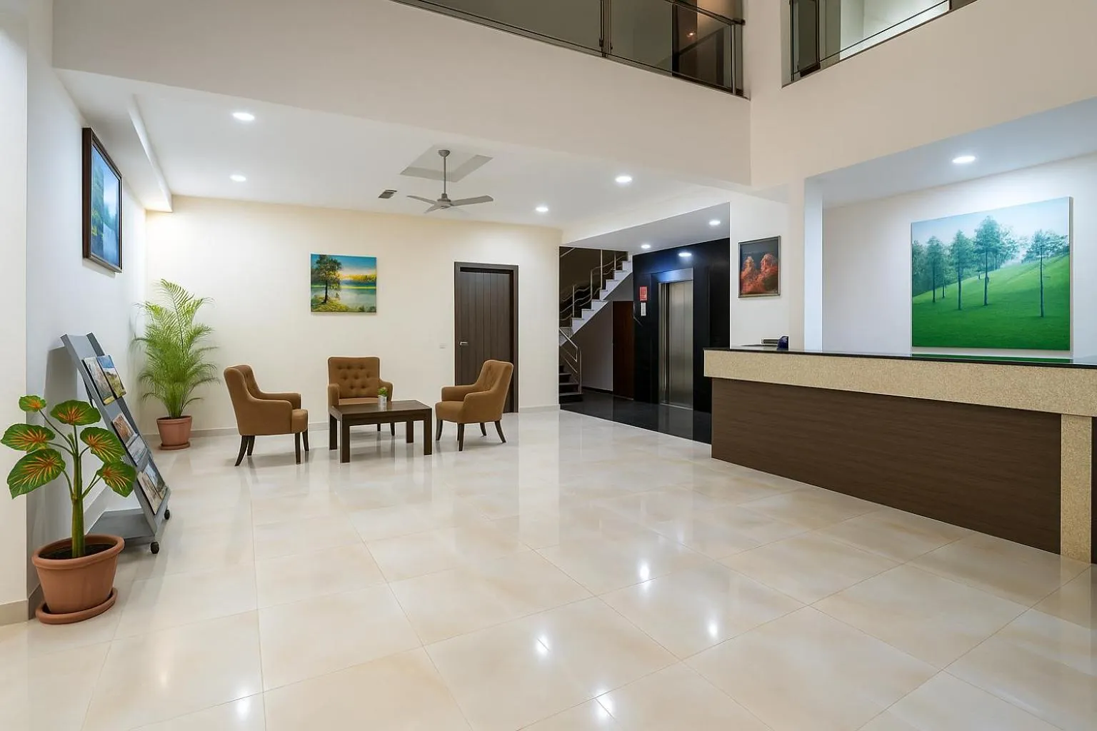 Lobby or reception in Compact Tea Square