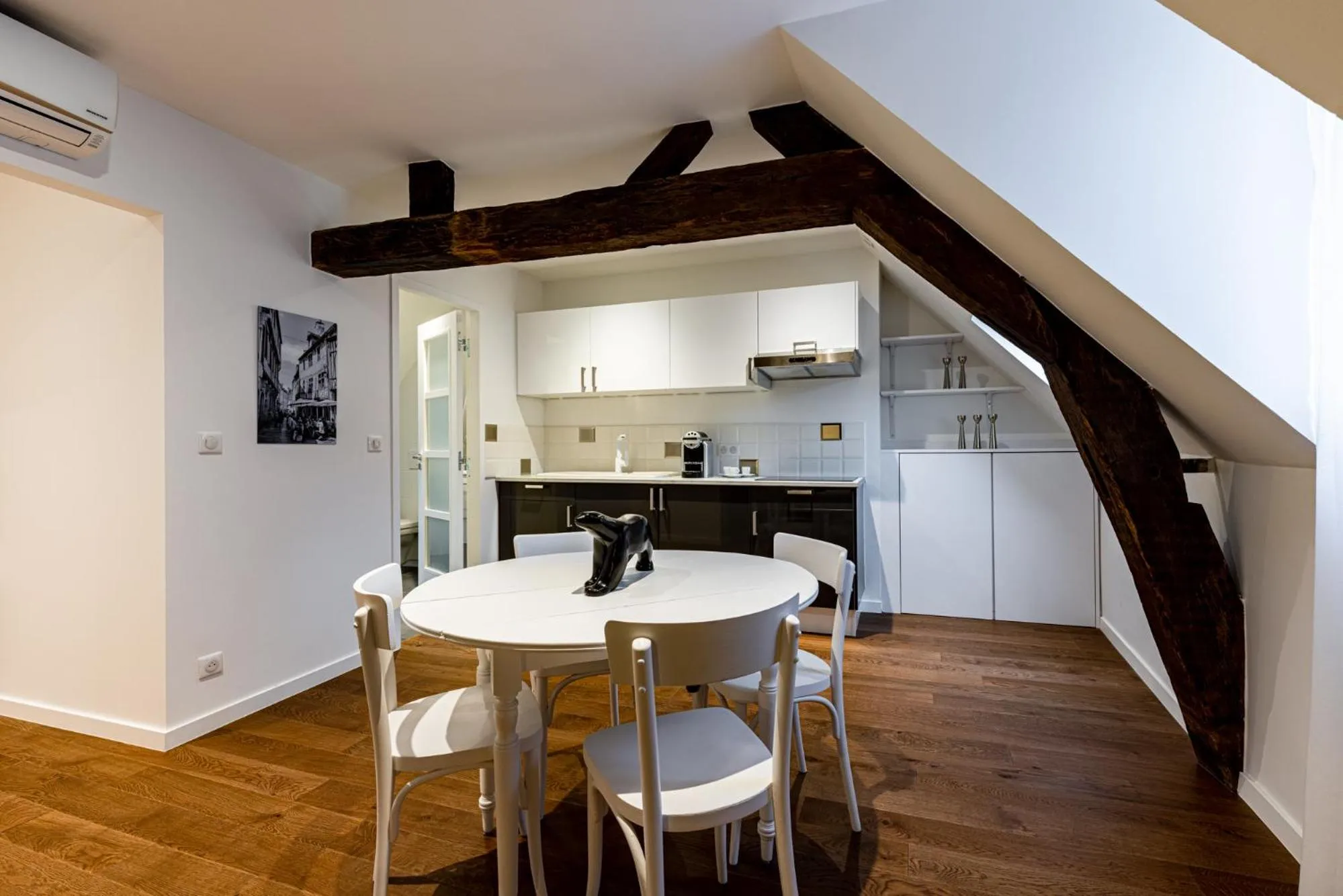 Kitchen or kitchenette in Hotel du Palais Dijon