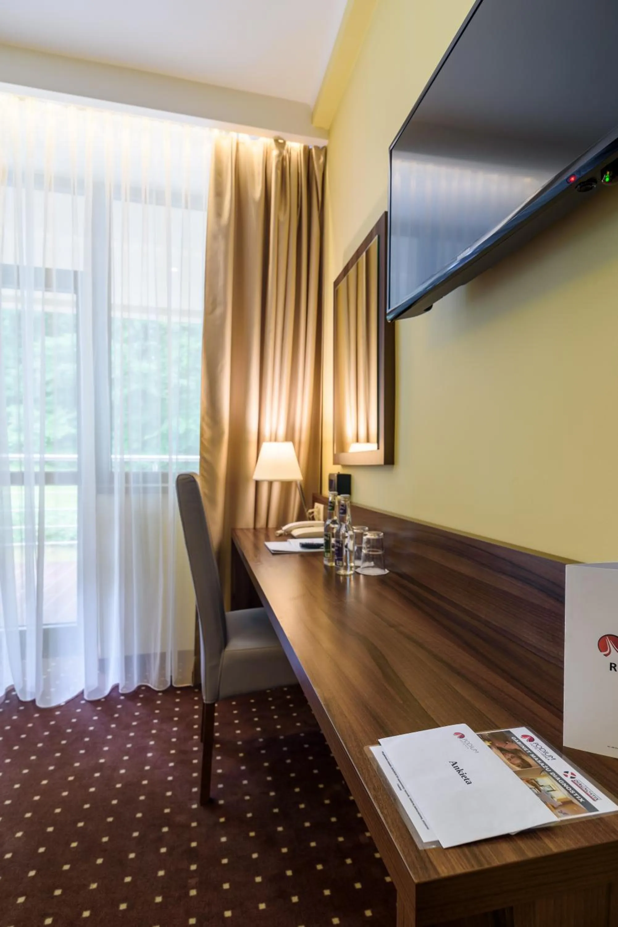 TV and multimedia in Hotel Podium