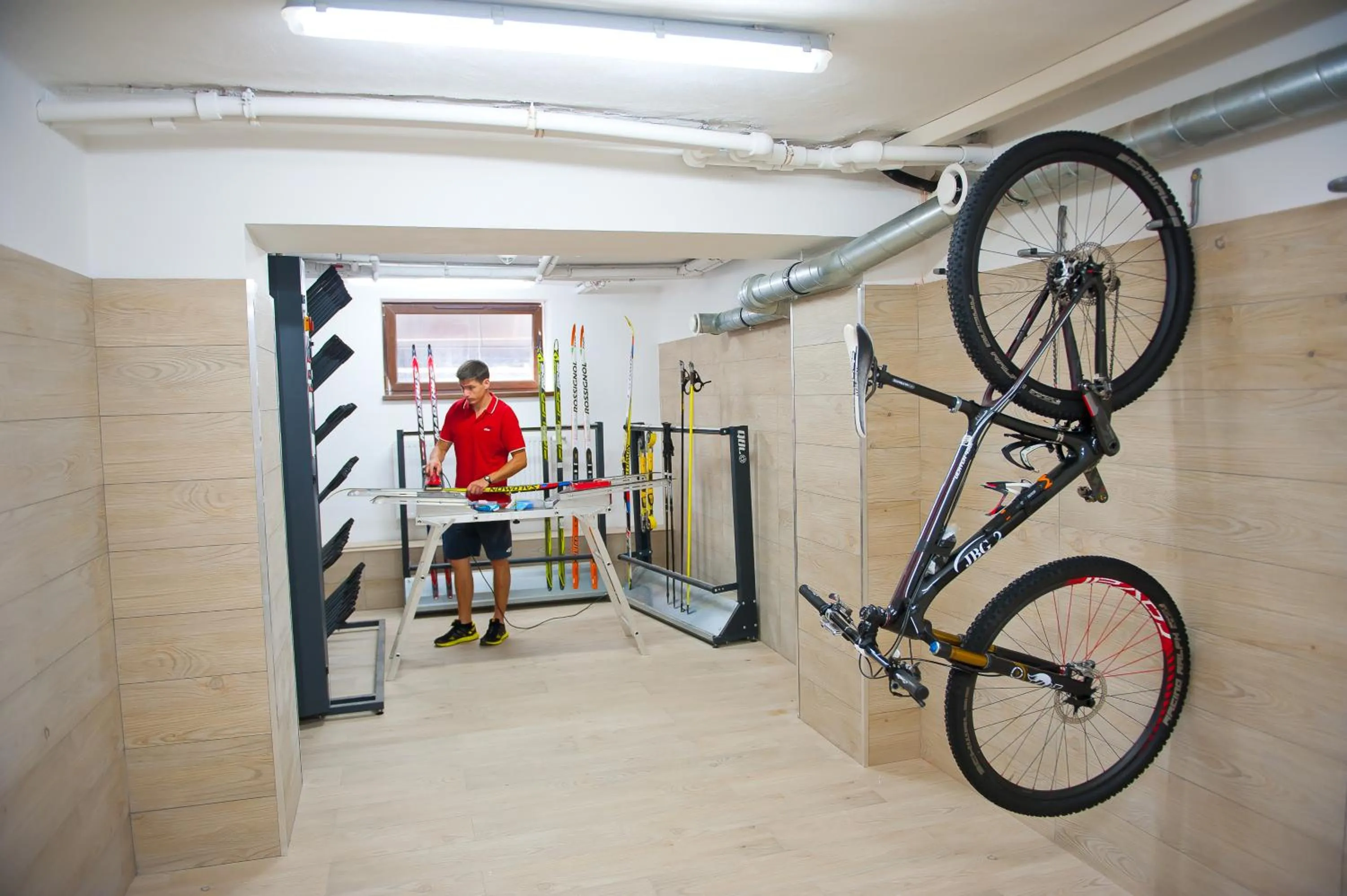 Skiing in Hotel Podium