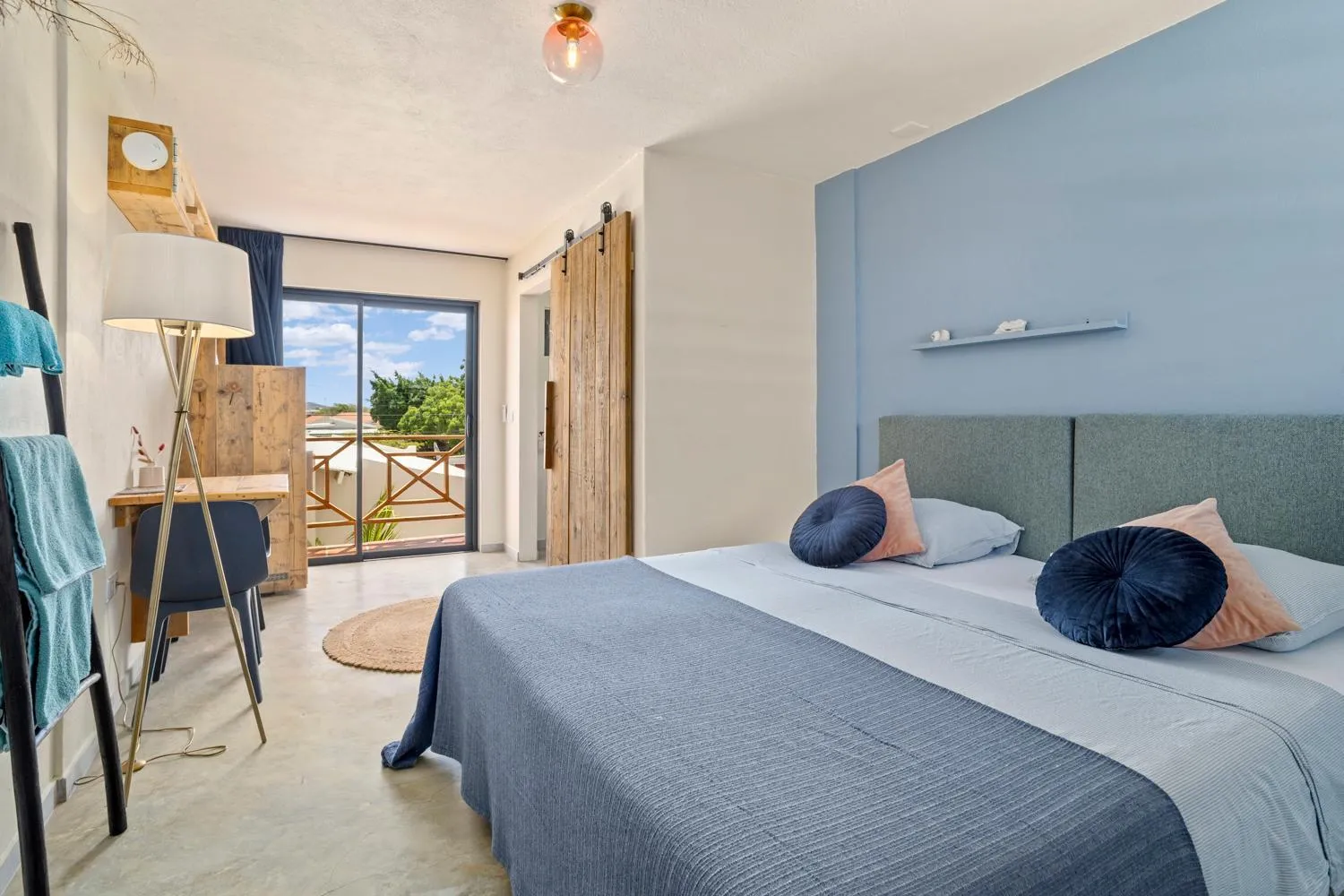 Bed in The Hut Bonaire