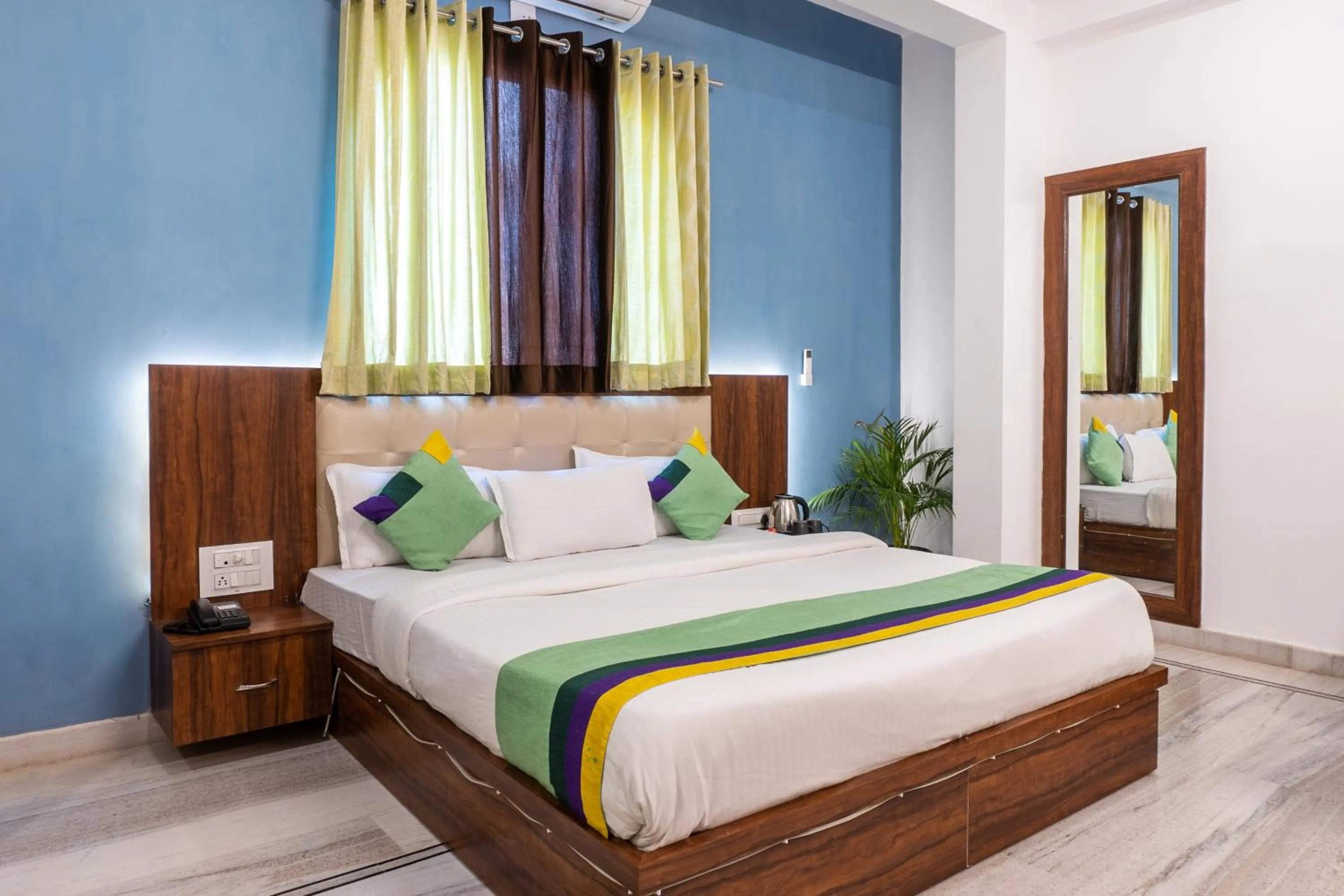 Bedroom, Bed in Treebo The Fresco Lake Pichola