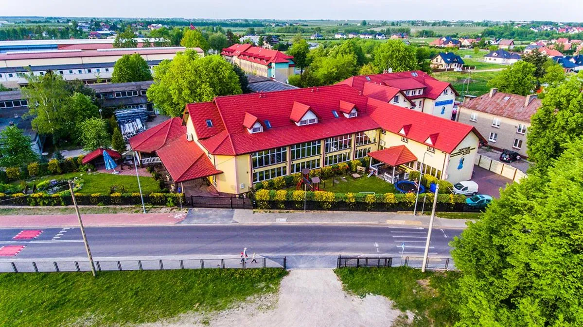 Property building in Kompleks Noclegowy Warka