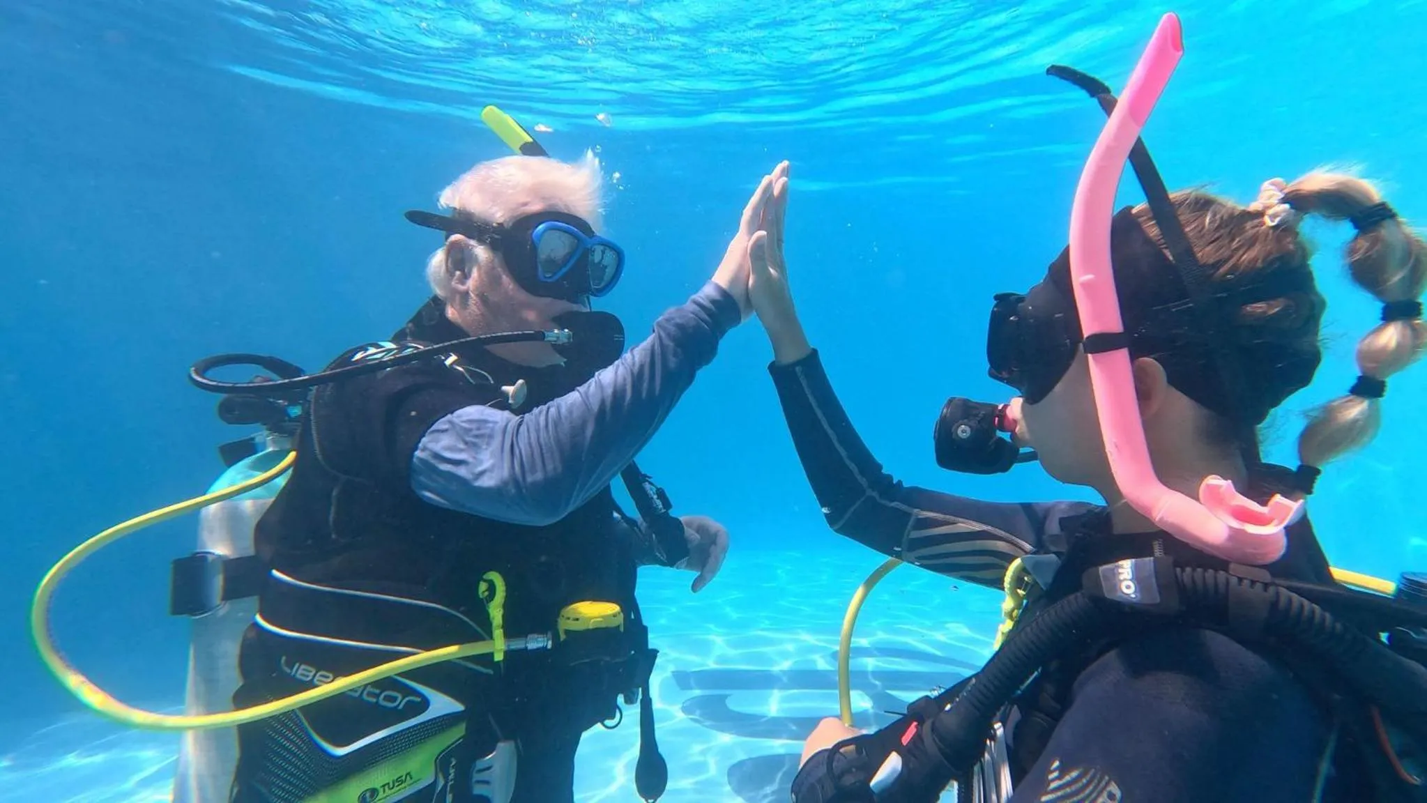 Diving in Bloozz resort Bonaire