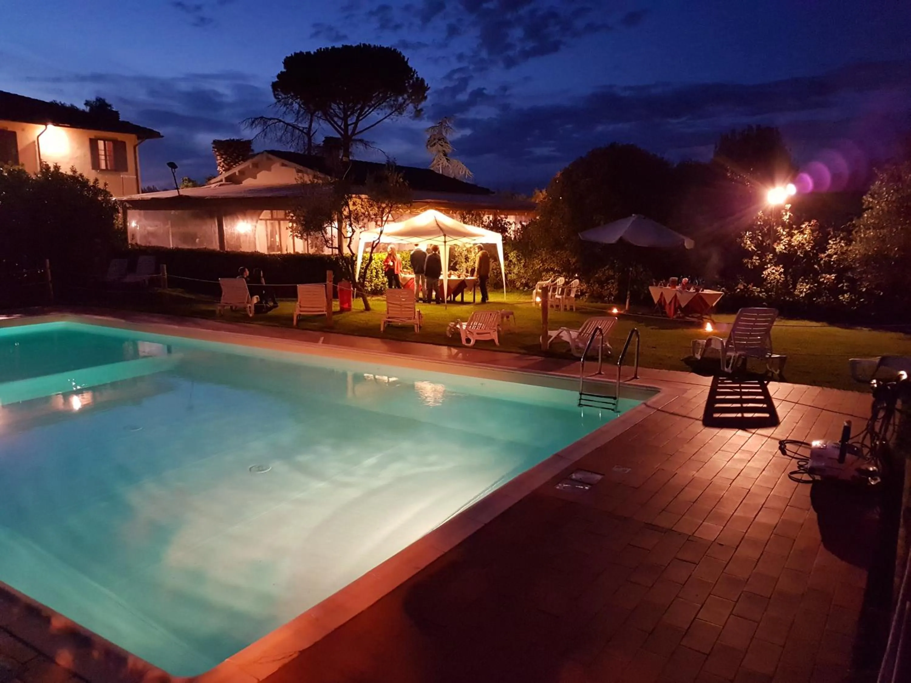 Night in Airone Pisa Hotel Ristorante