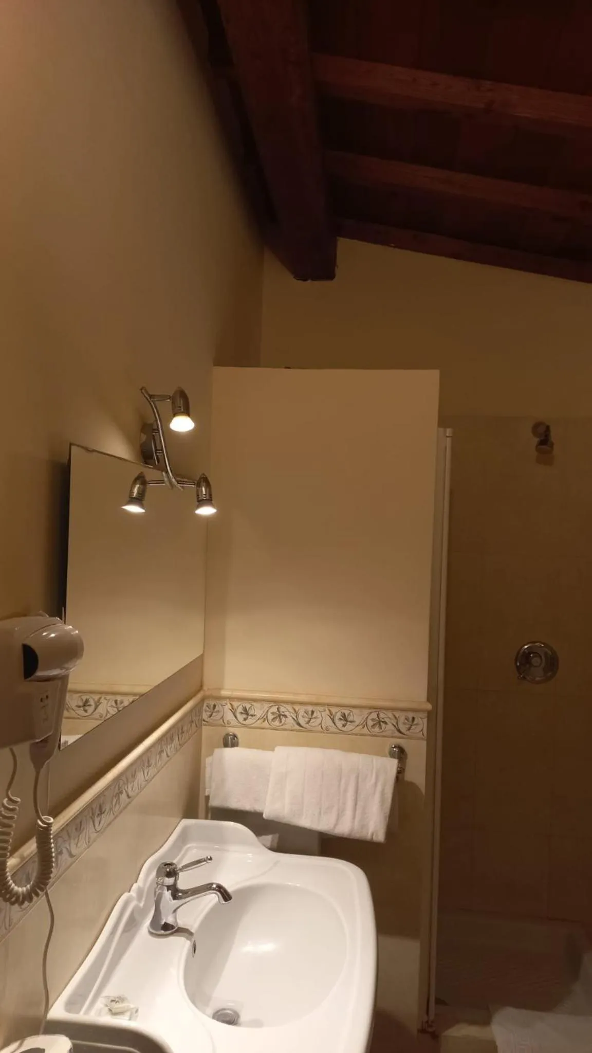 Hotel Quadrifoglio Roma Eur