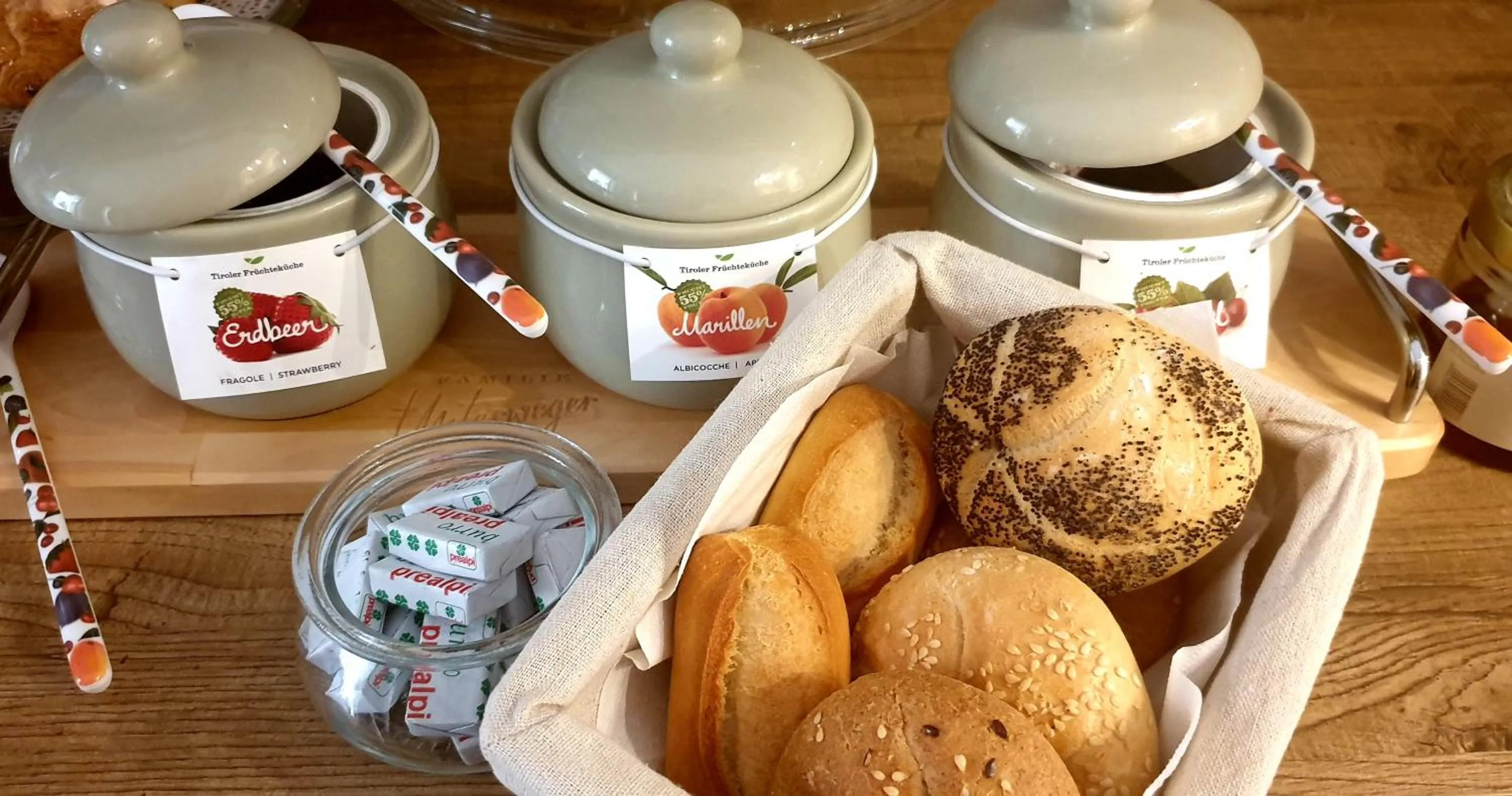 Breakfast in Casa Dominova de Luxe
