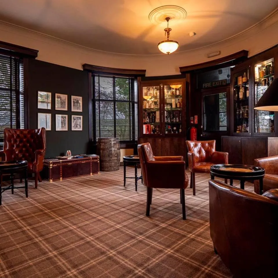 Library in Enterkine Country House Resort