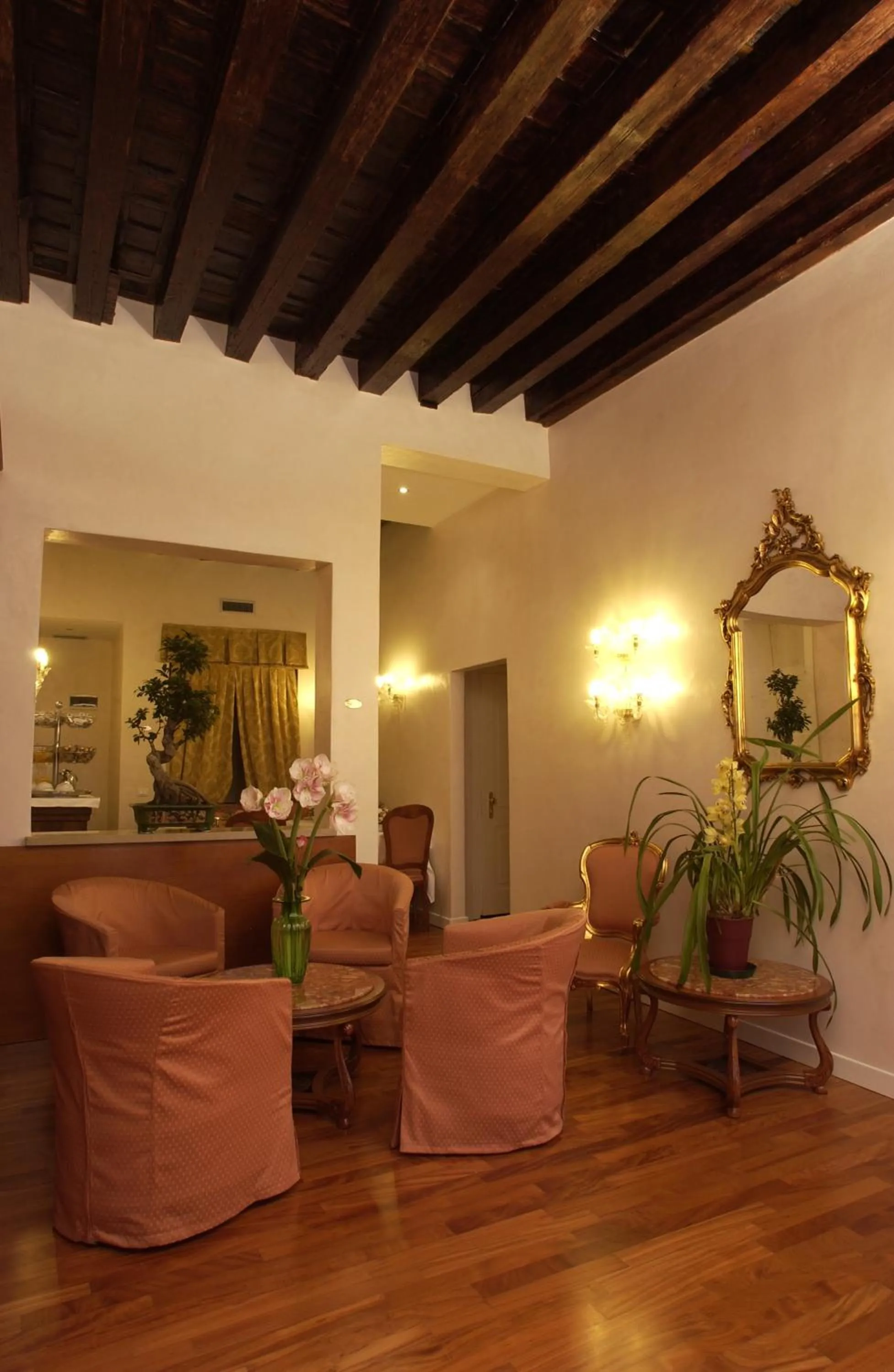 Lounge or bar in Hotel Locanda Canal