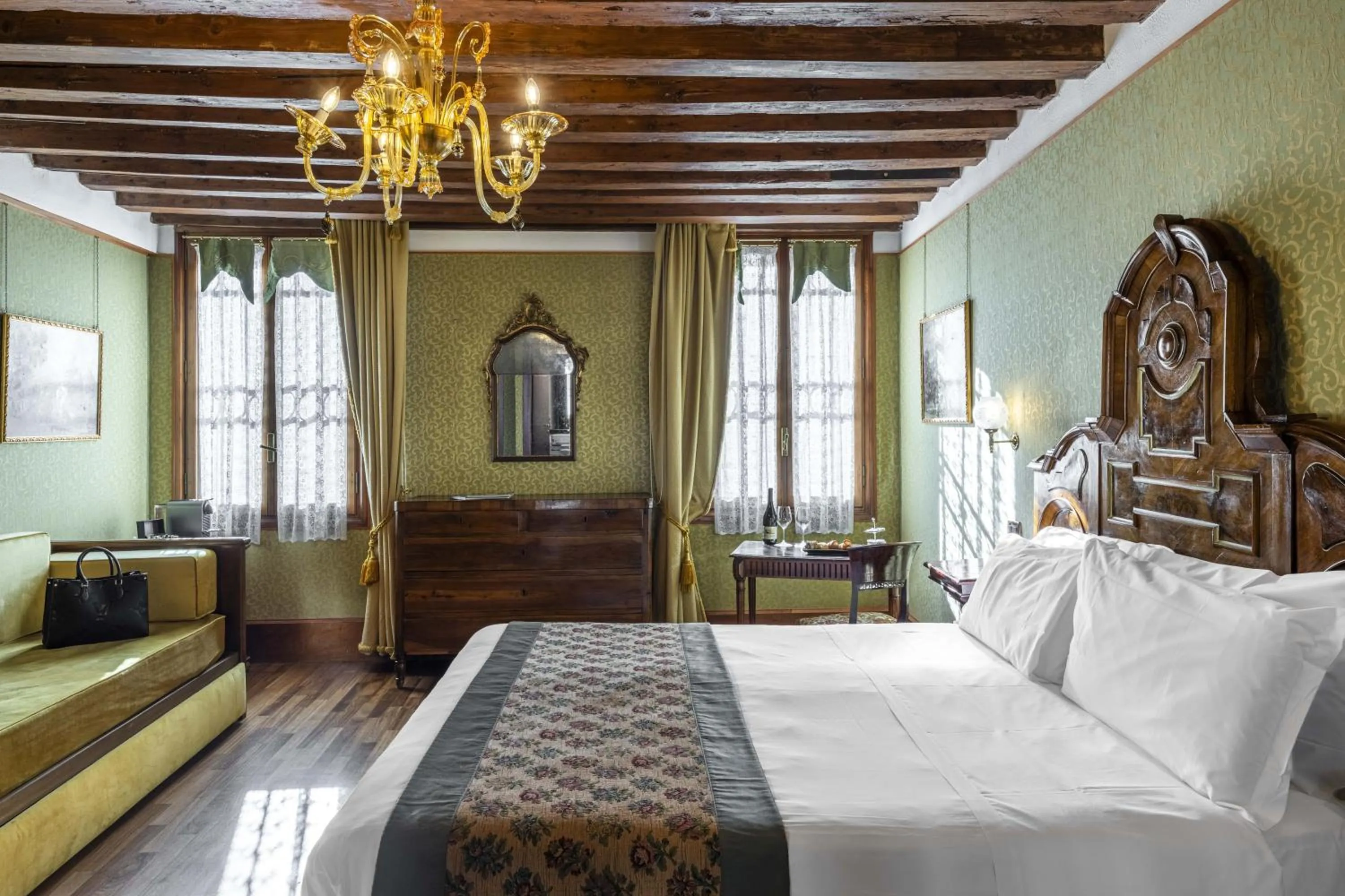 Bedroom, Bed in Hotel Casa Nicolò Priuli