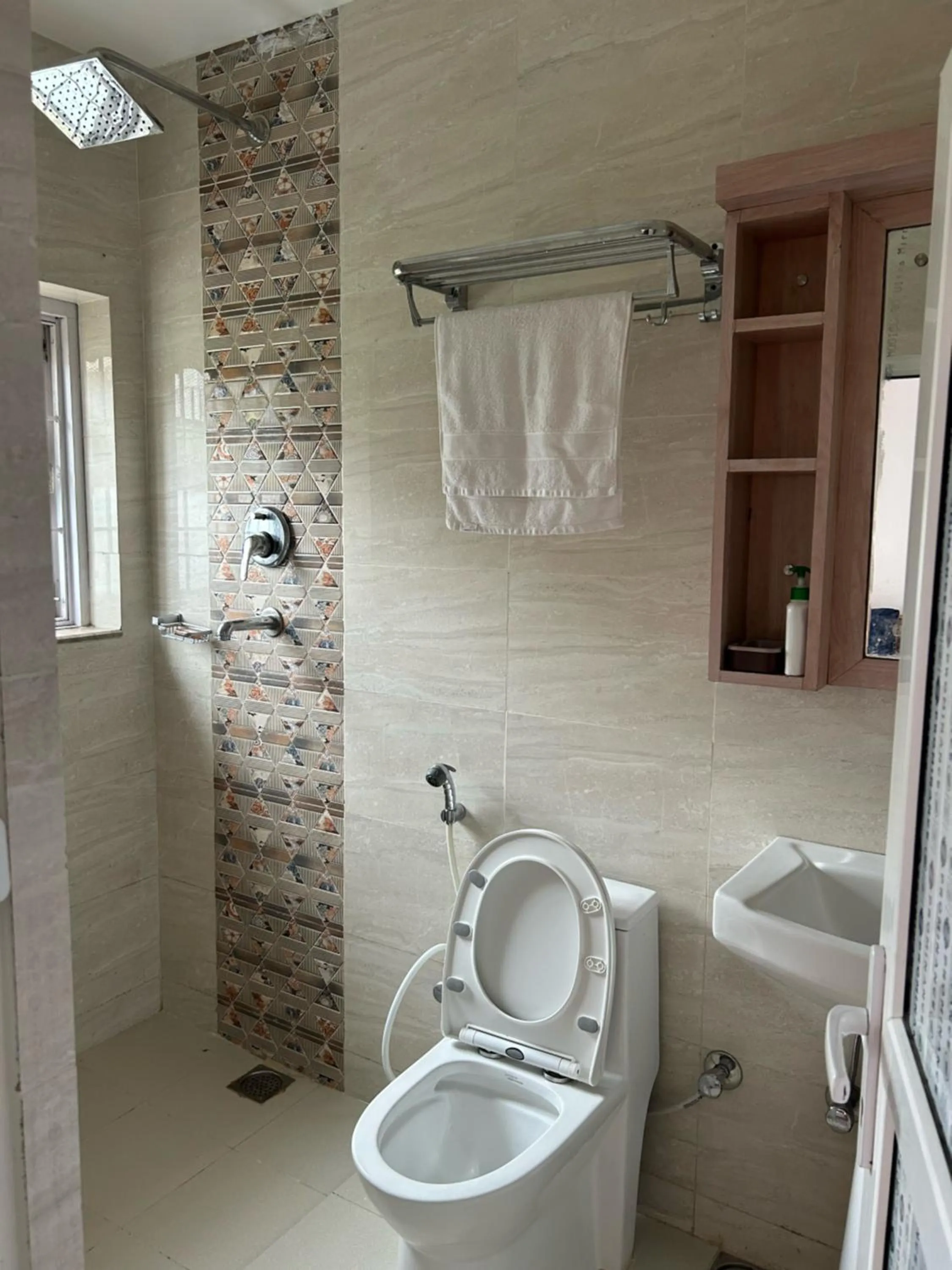 Bathroom in Raniban Suites - Apartment Home