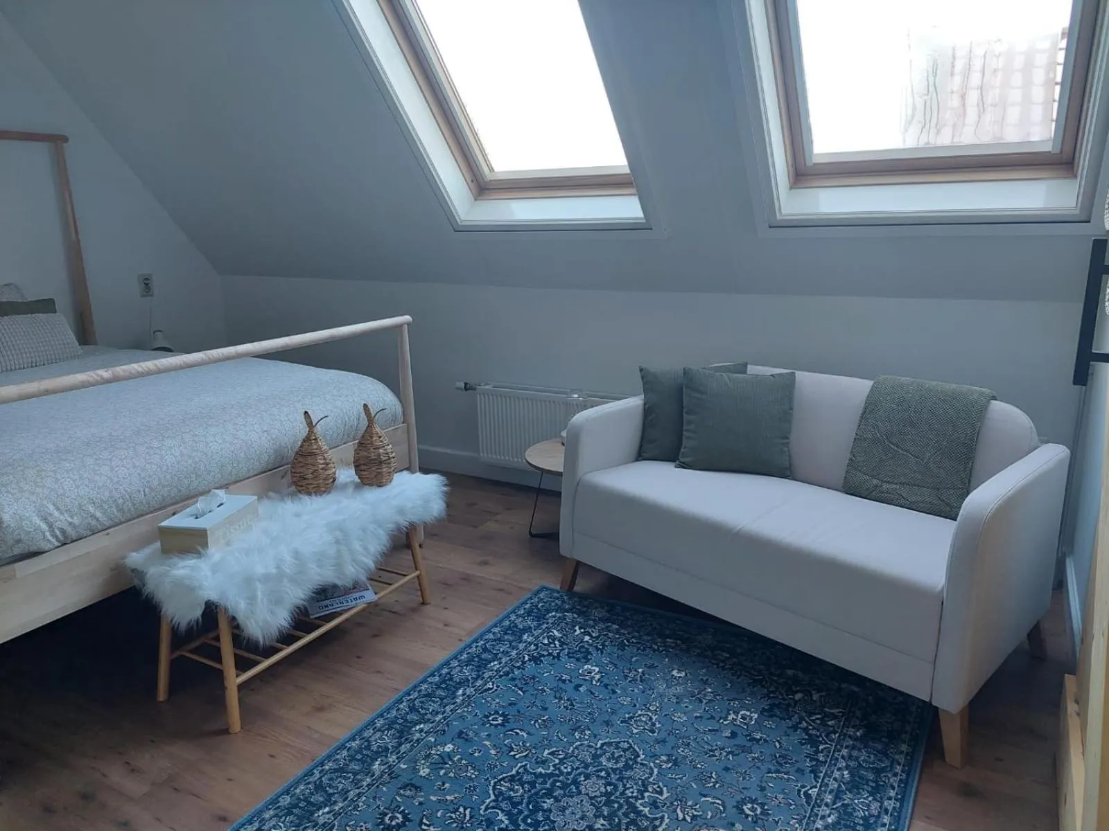 Seating area, Bed in B&B Wijdzicht