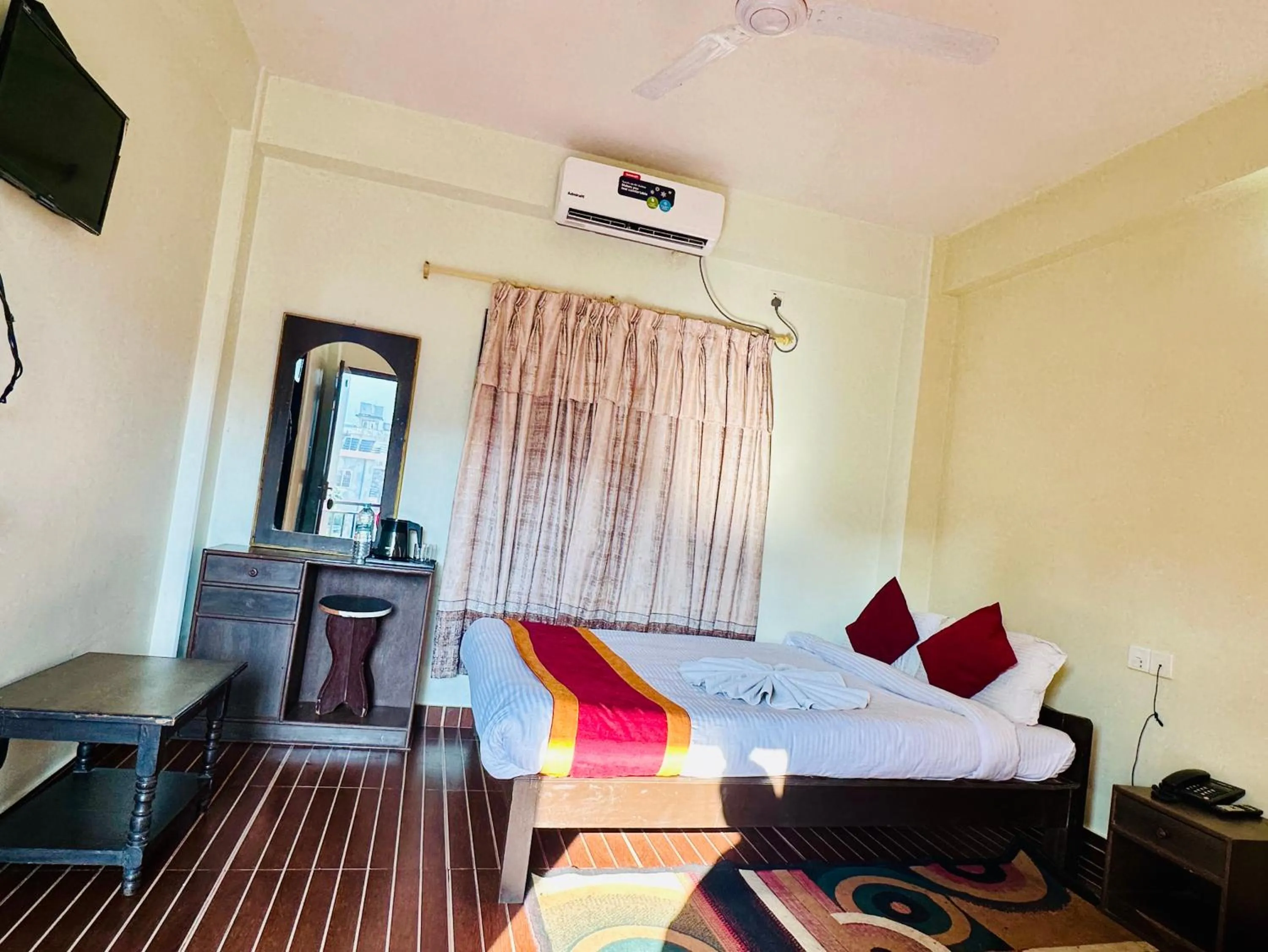 Bed in Hotel The Lake