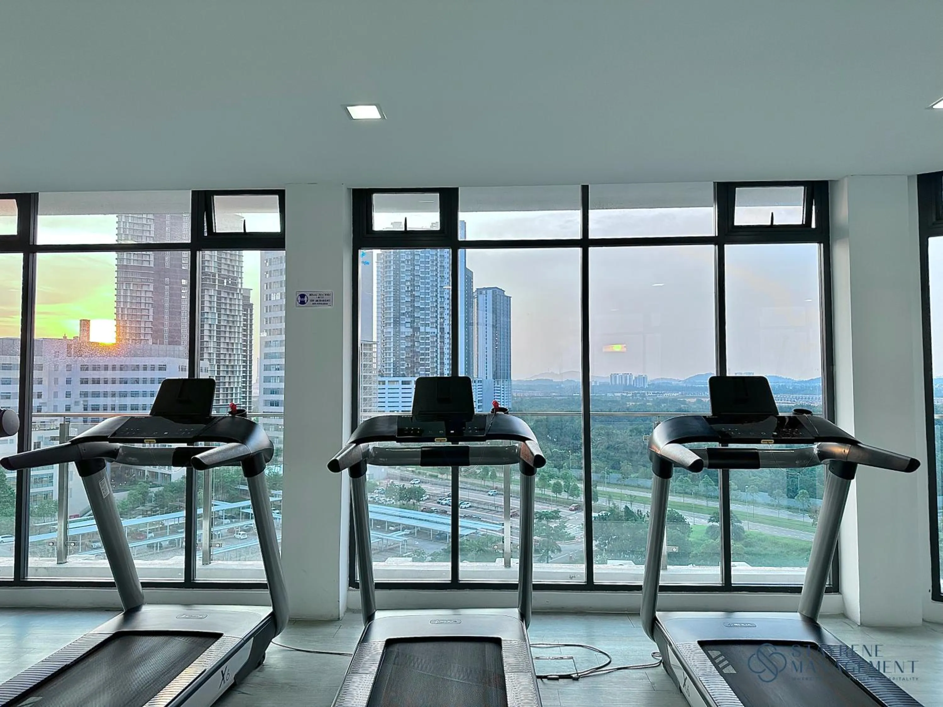 Fitness centre/facilities in The Elysia Suites