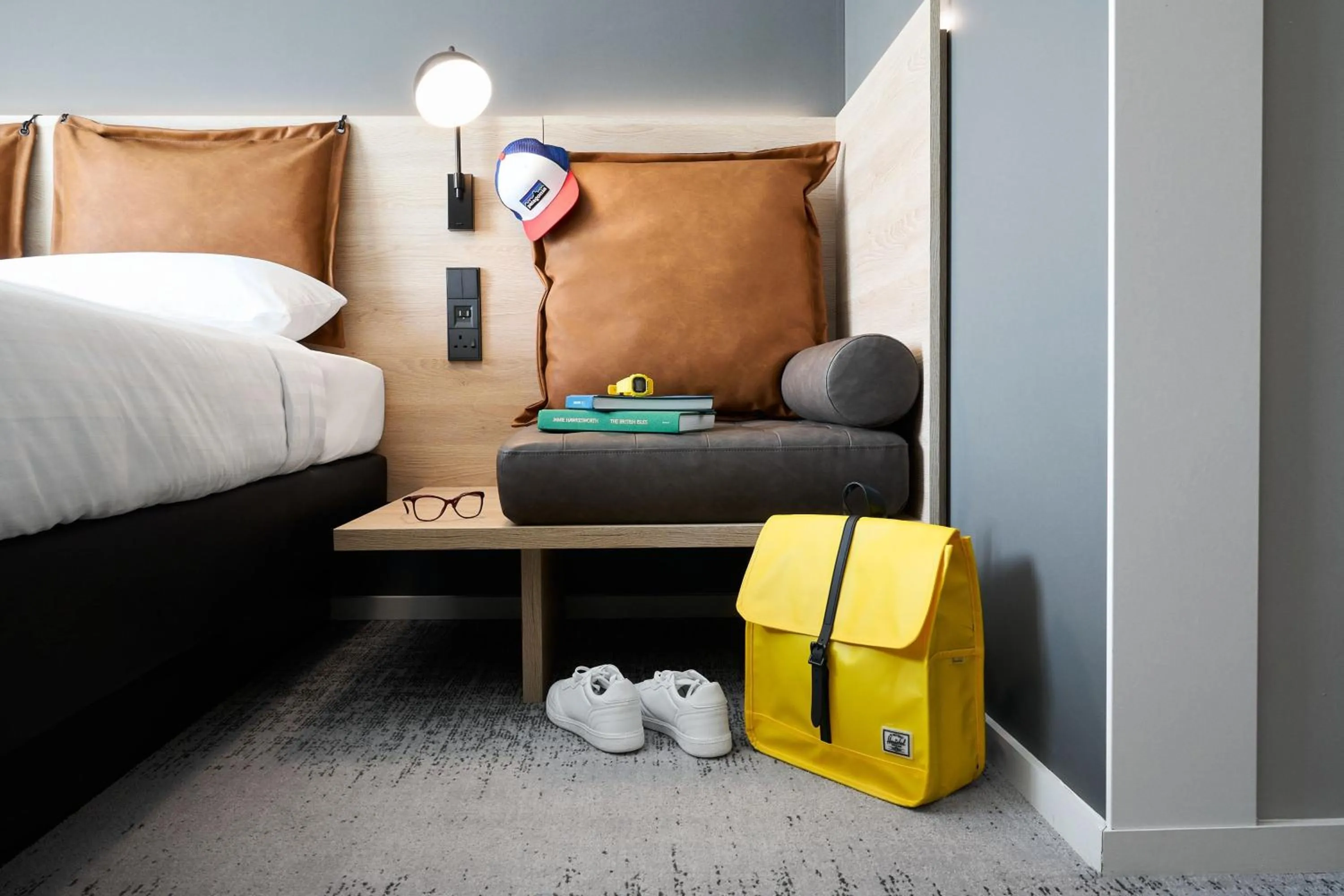 Bedroom, Bed in Moxy Bristol