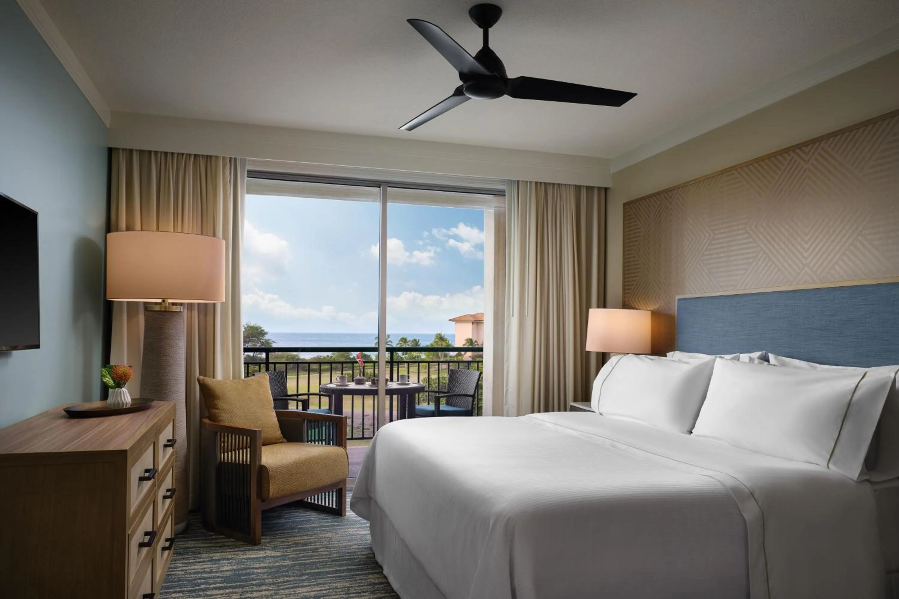 Bedroom, Bed in The Westin Ka'anapali Ocean Resort Villas North
