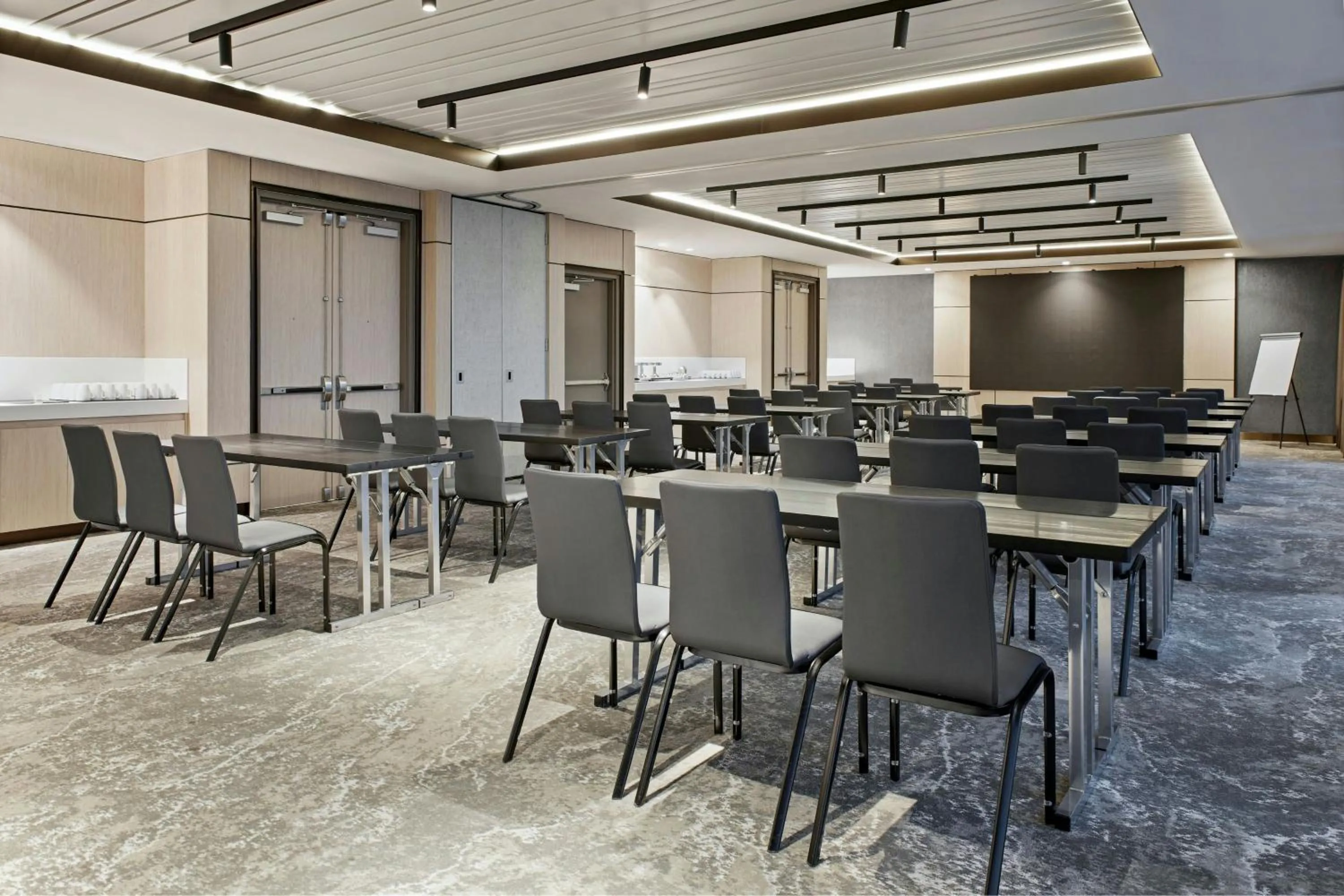 Meeting/conference room in AC Hotel San Jose Airport Belen