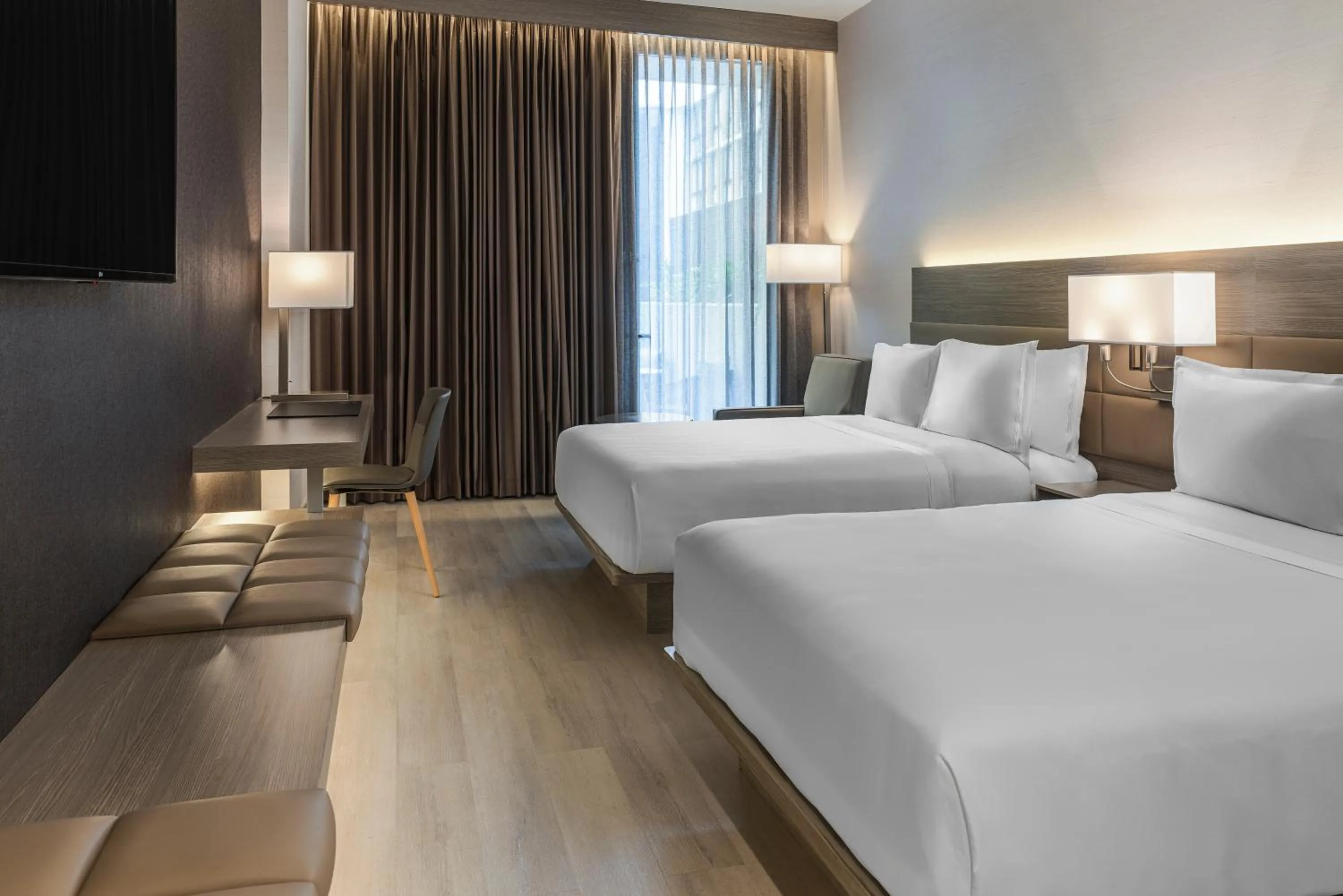 Photo of the whole room, Bed in AC Hotel San Jose Airport Belen