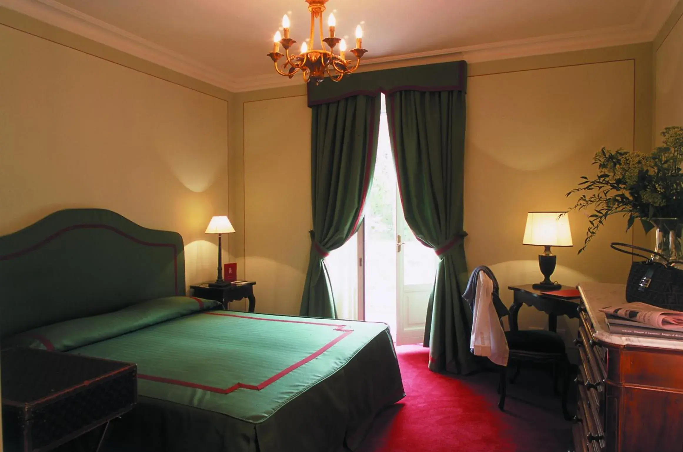 Superior Double Room in Grand Hotel Majestic Superior Double Room in Grand Hotel Majestic