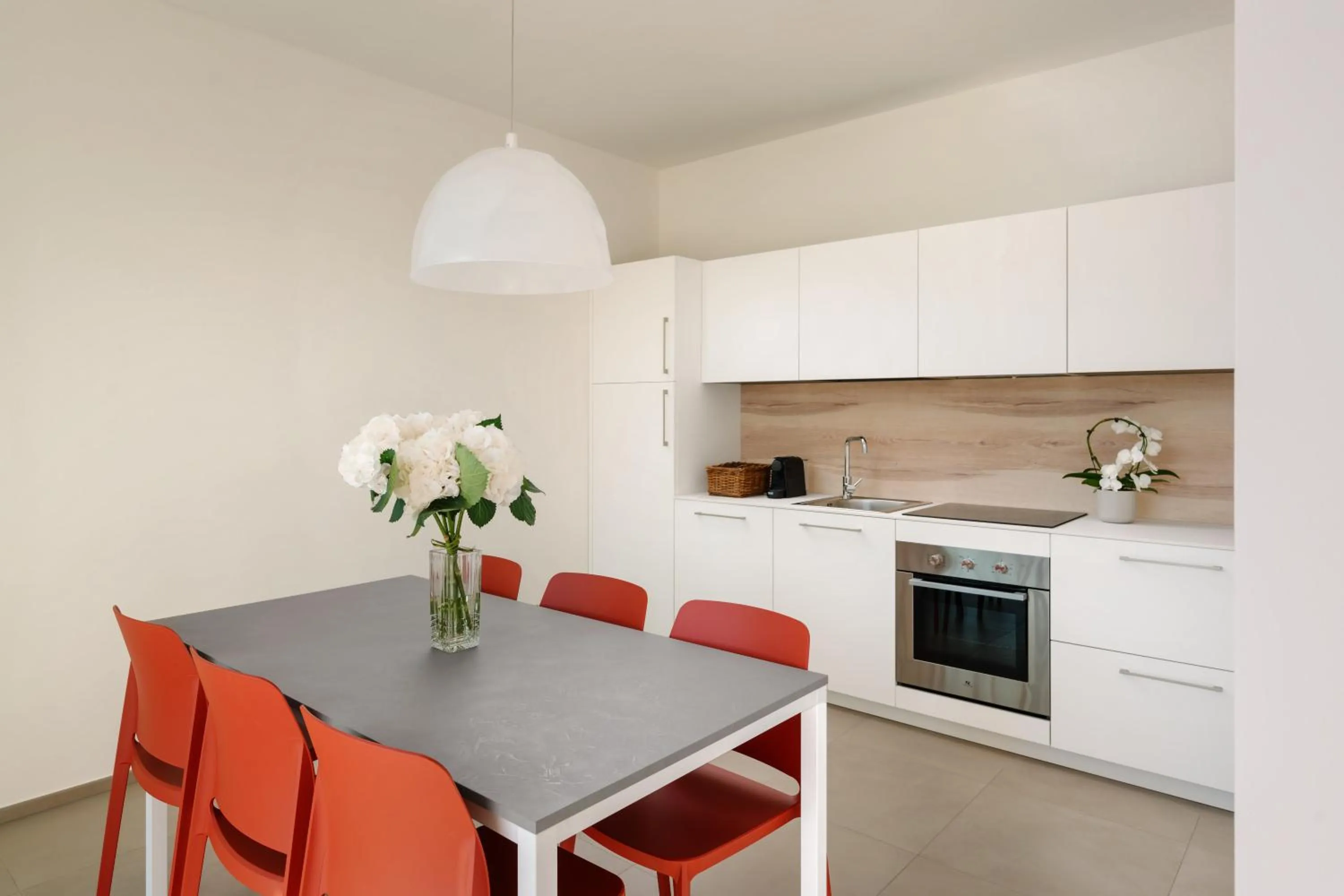 Time of day in Grand Hotel Majestic