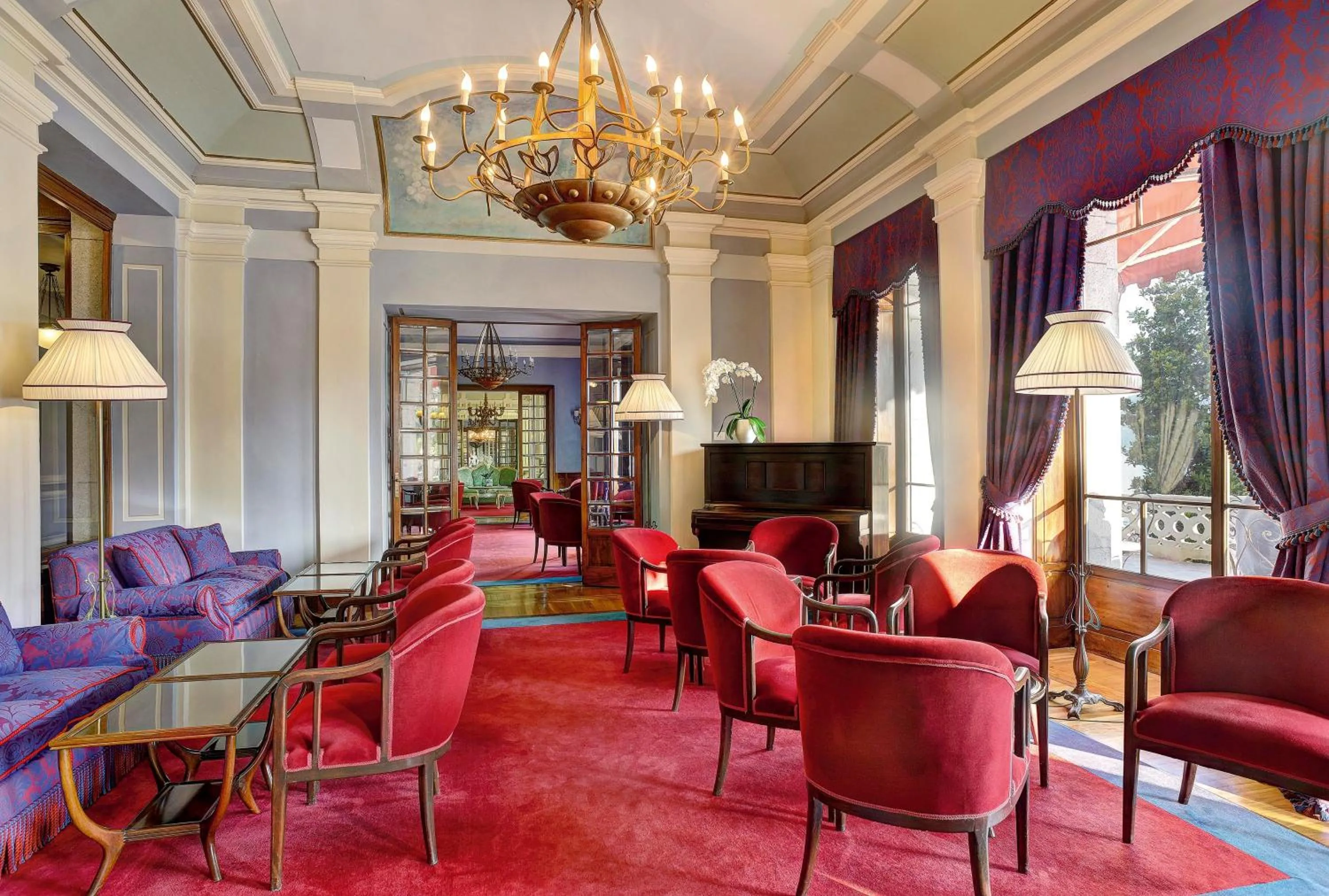 Living room in Grand Hotel Majestic