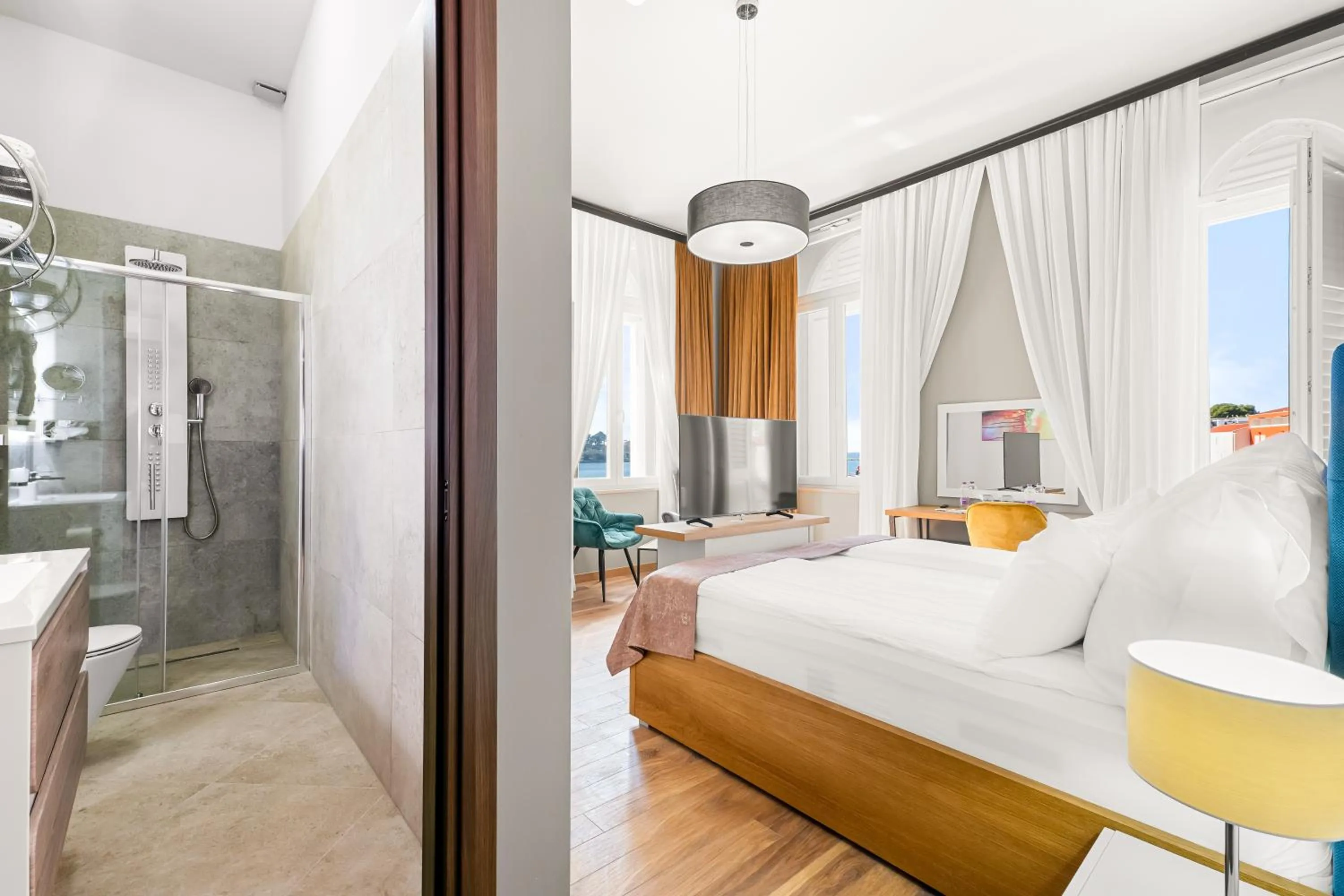 Photo of the whole room, Bed in Hotel Dua Residence