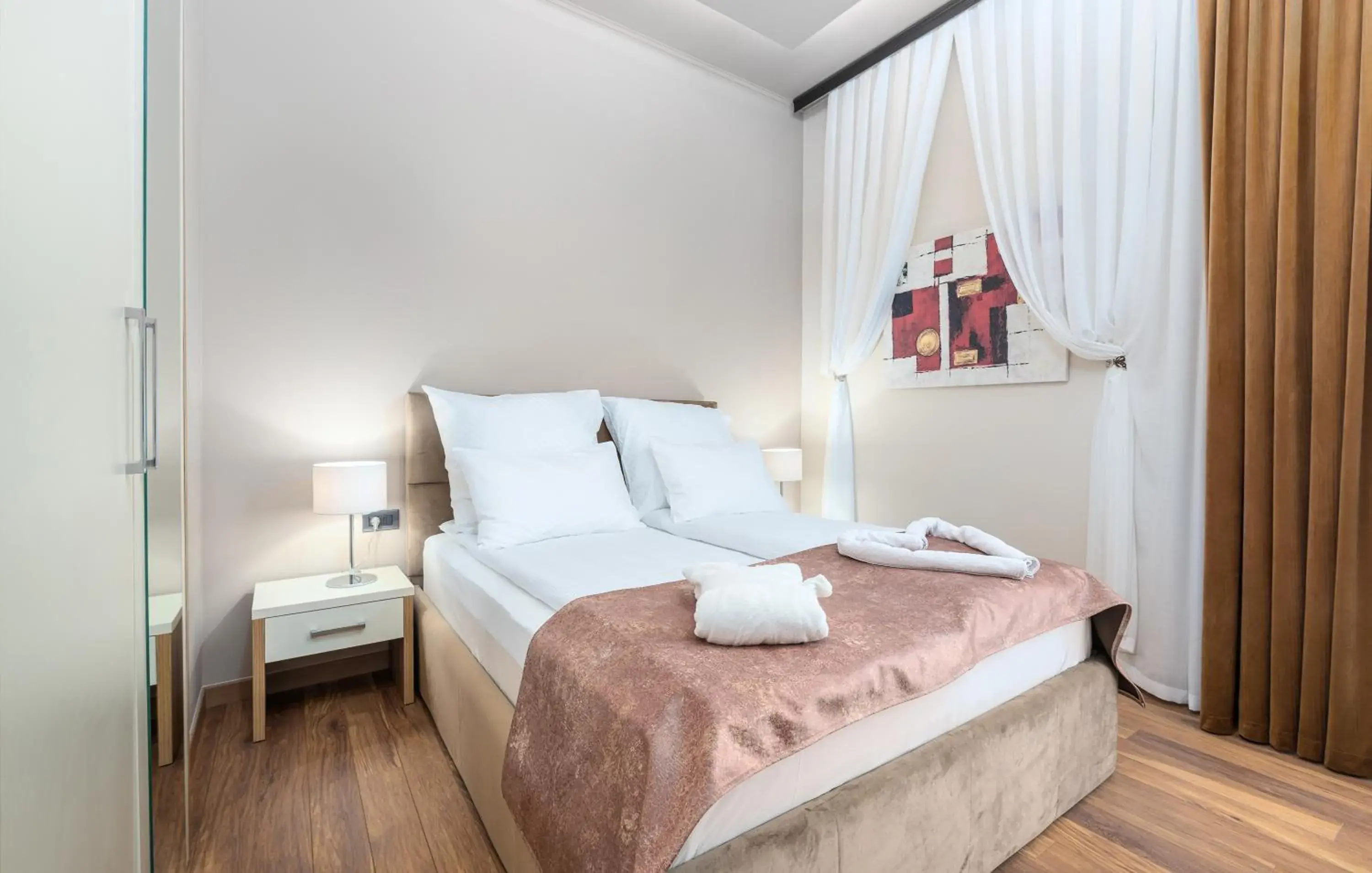 Superior Double Room in Hotel Dua Residence Superior Double Room in Hotel Dua Residence