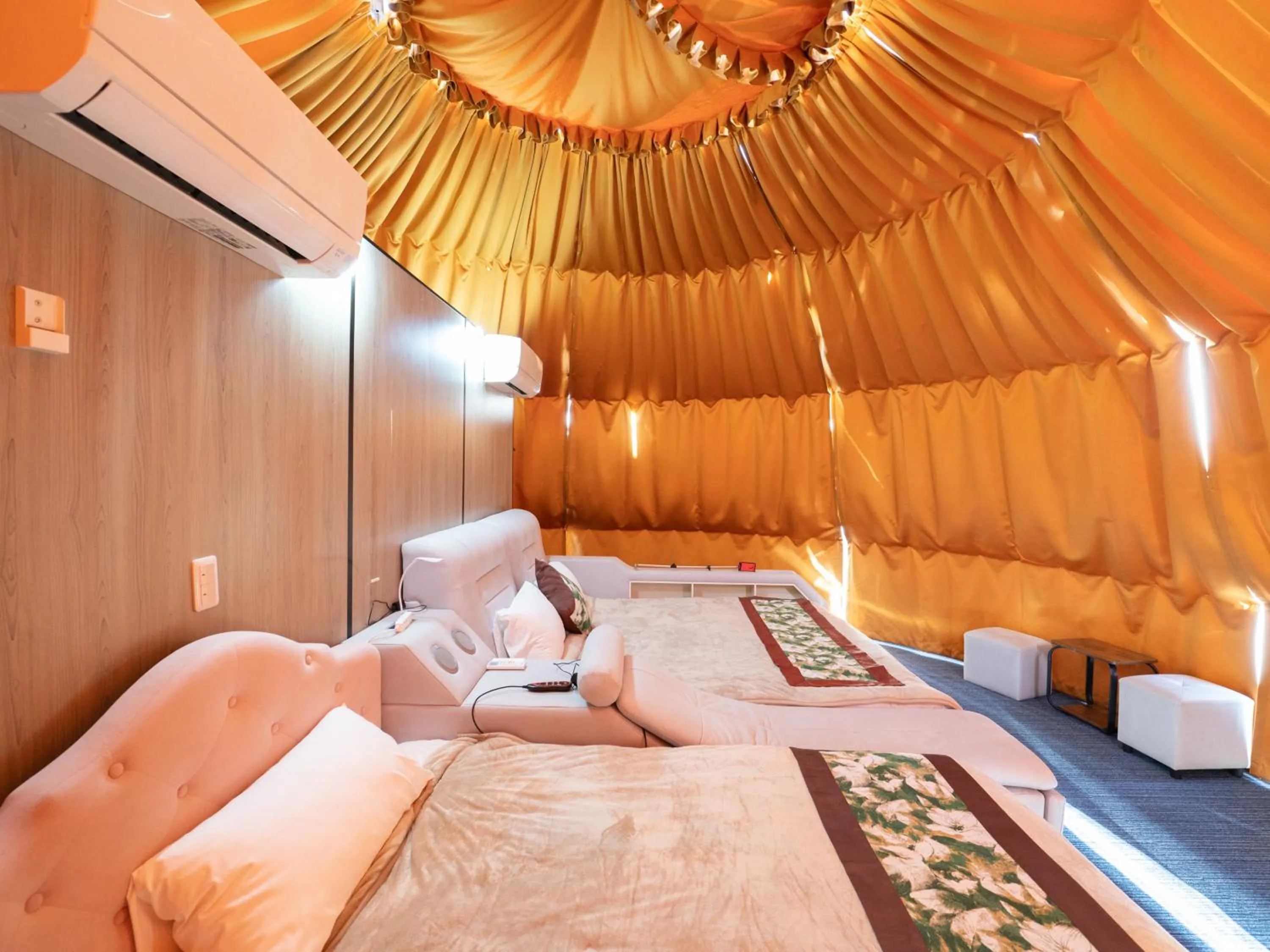 Photo of the whole room, Bed in Fuji Hoshizorano Mura Tabist