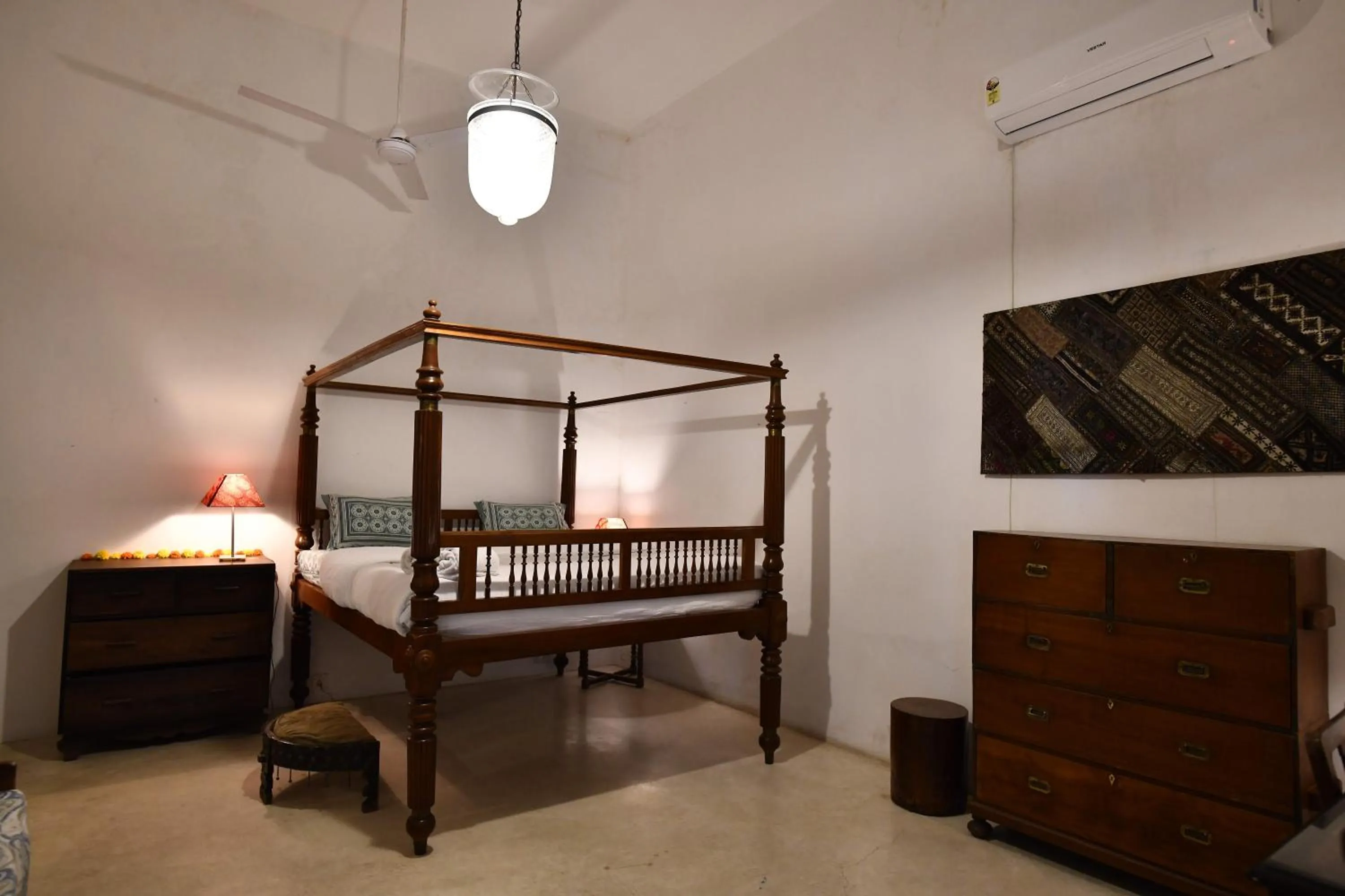 Bed in La Closerie - Bay of Bengal