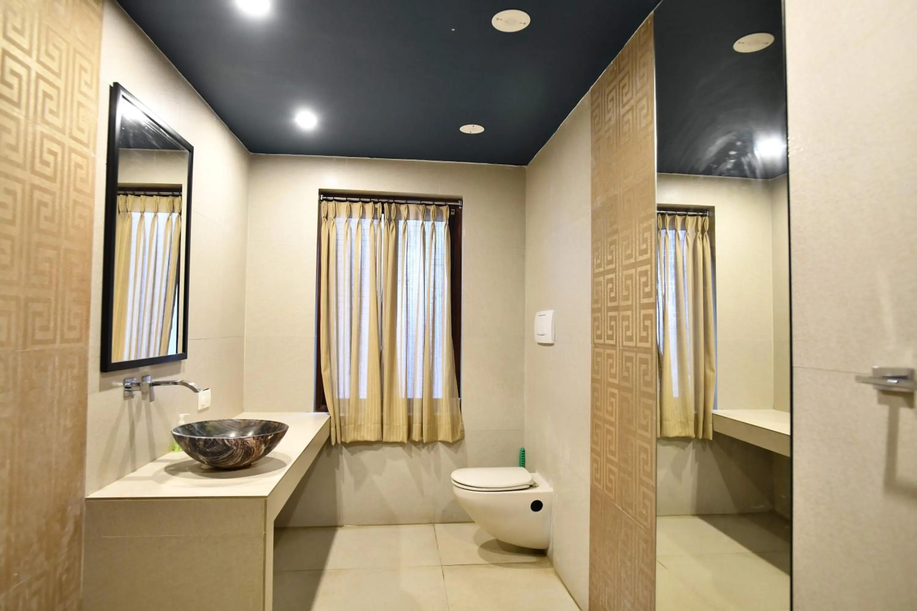 La Closerie - Bay of Bengal