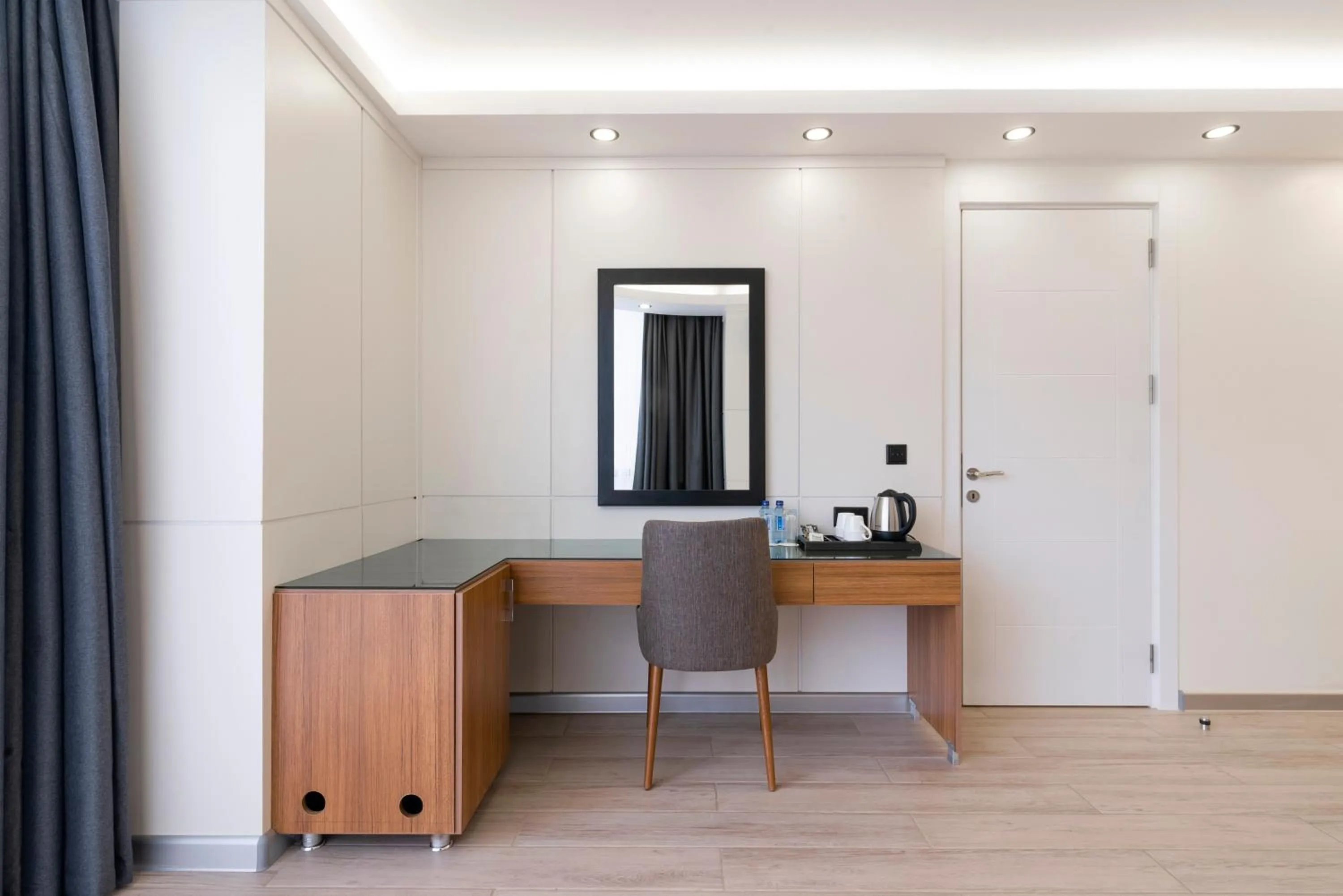 Coffee/tea facilities in MAA Hotel and Suites - Hurlingham, Nairobi