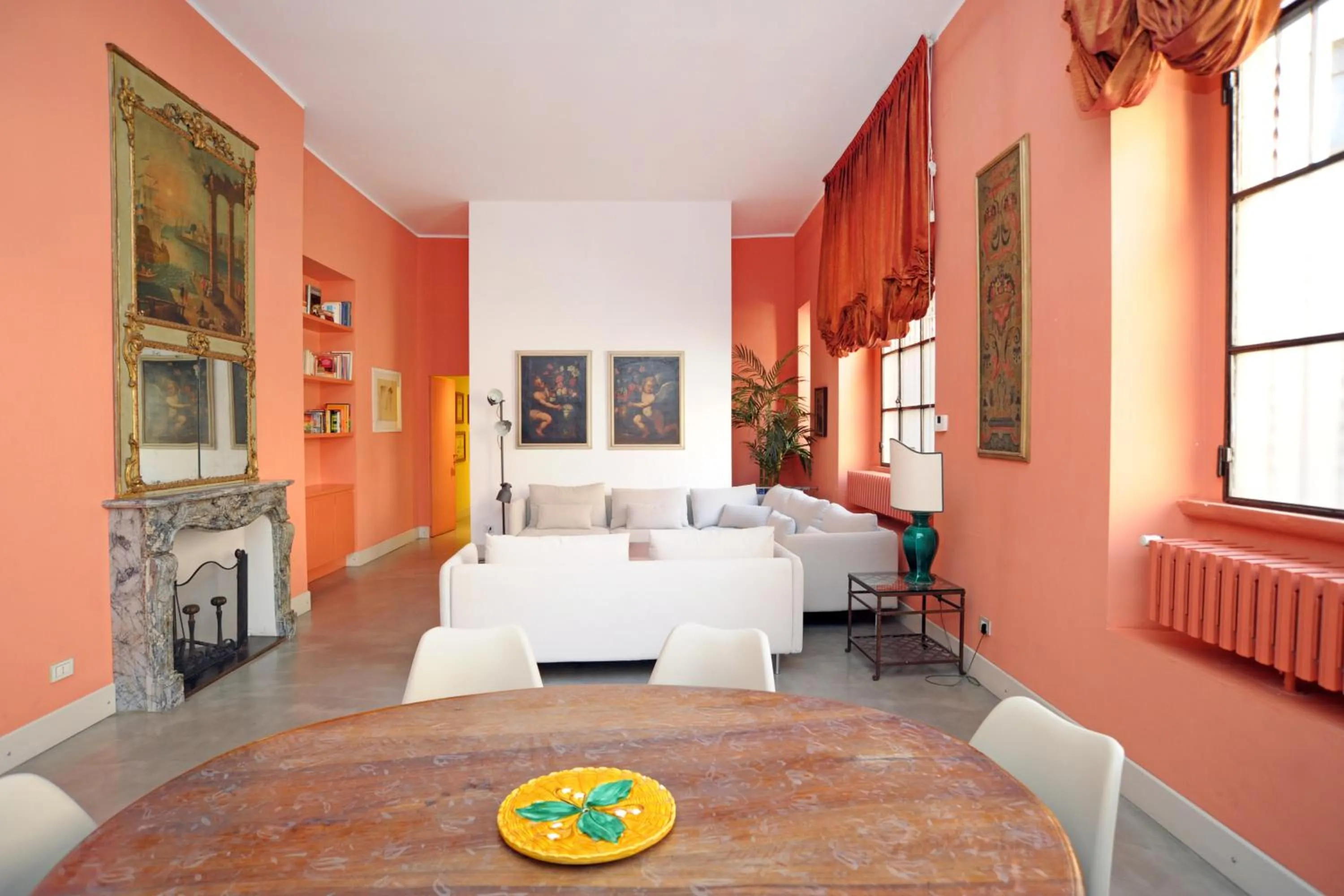 Living room, Bed in Sarpi Apartment