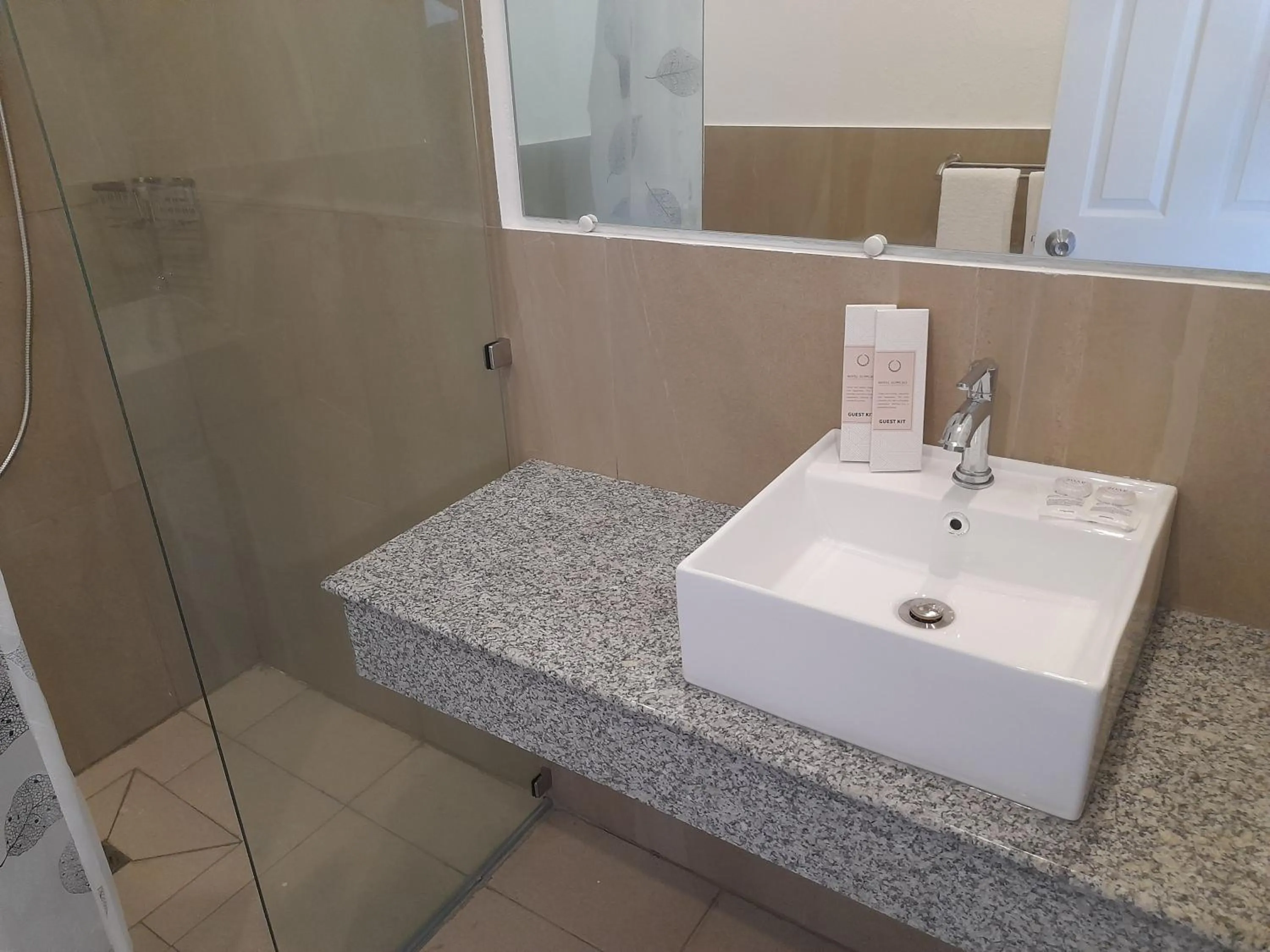 Bathroom in Bohol Jewel Resort