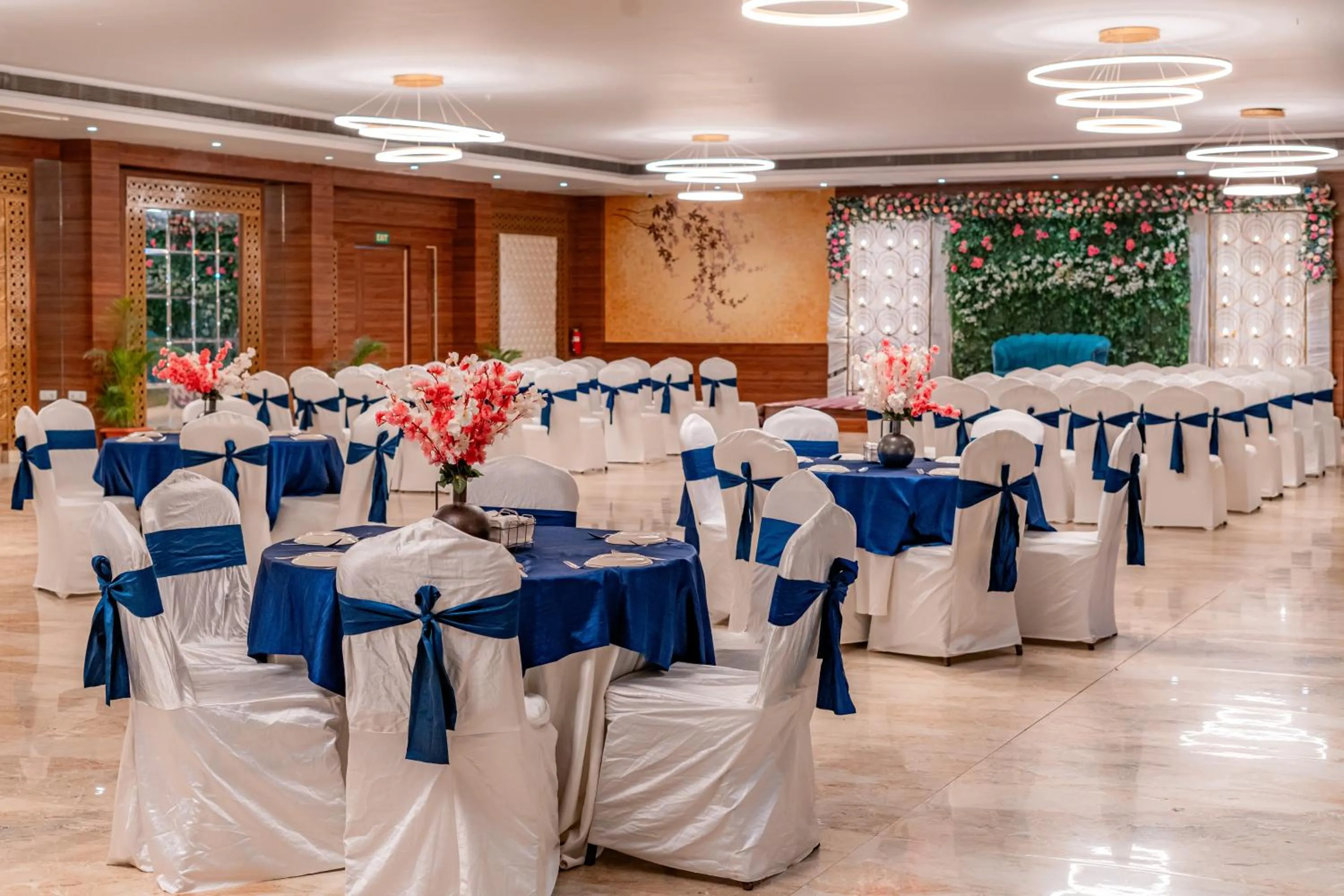Banquet/Function facilities in Playotel Resort Bhopal