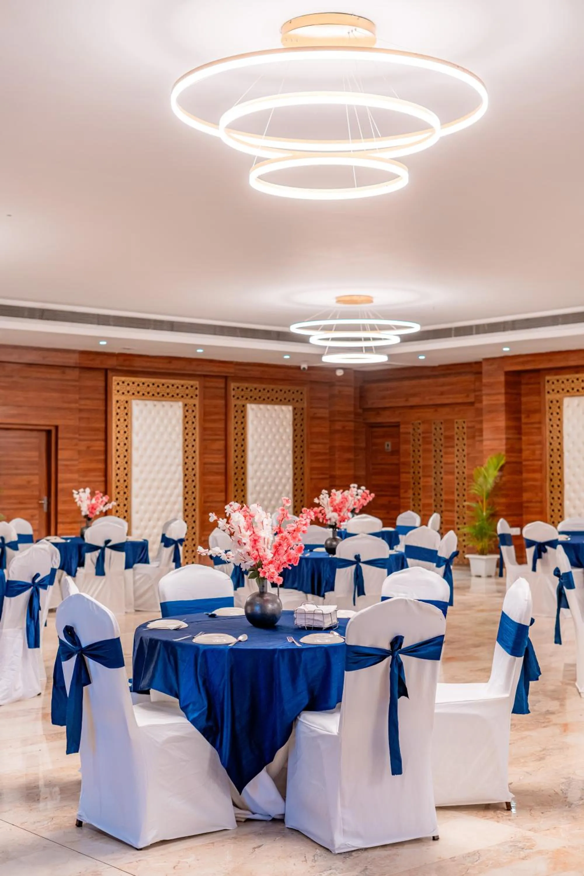 Banquet/Function facilities in Playotel Resort Bhopal
