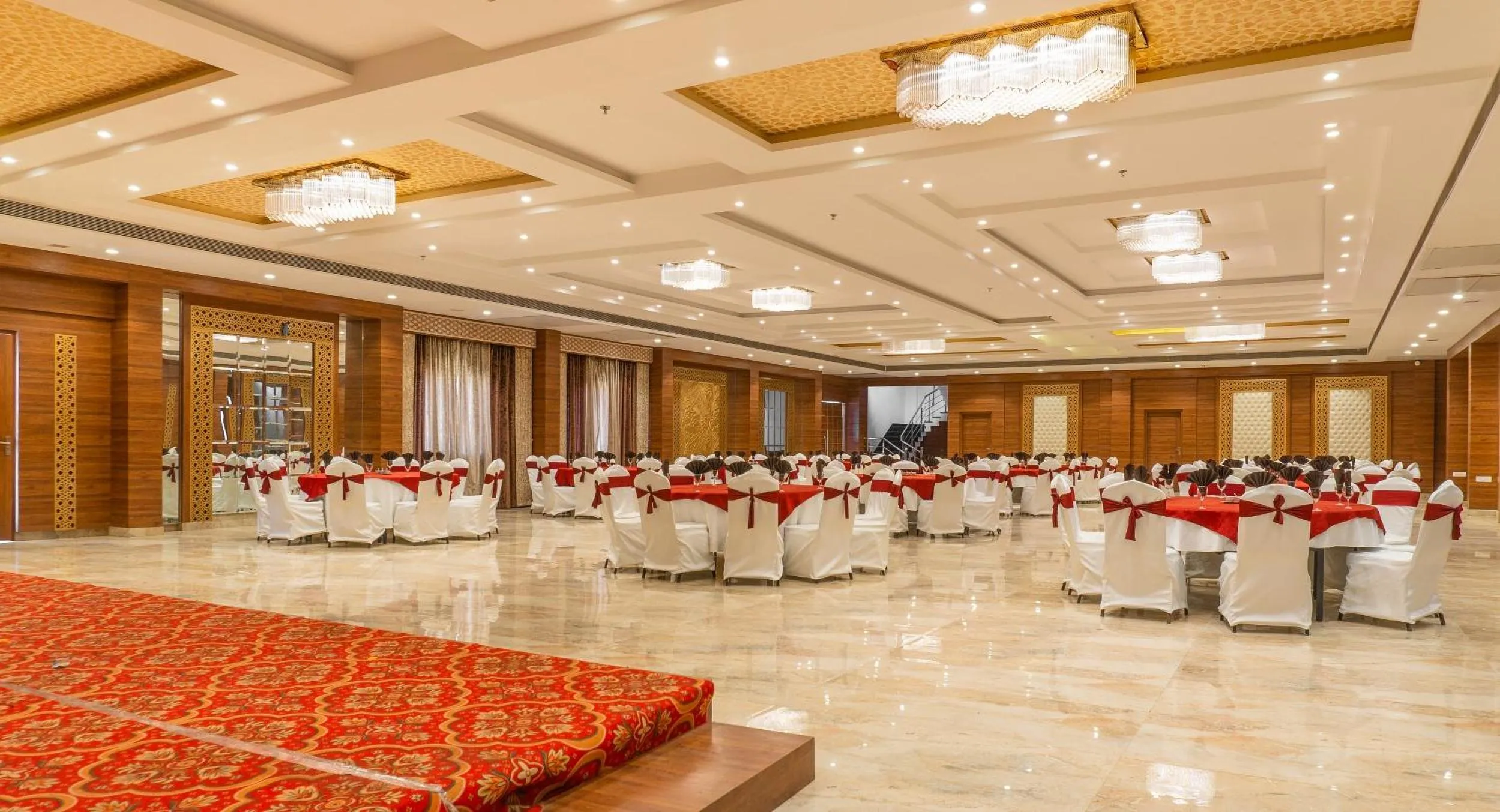 Banquet/Function facilities in Playotel Resort Bhopal