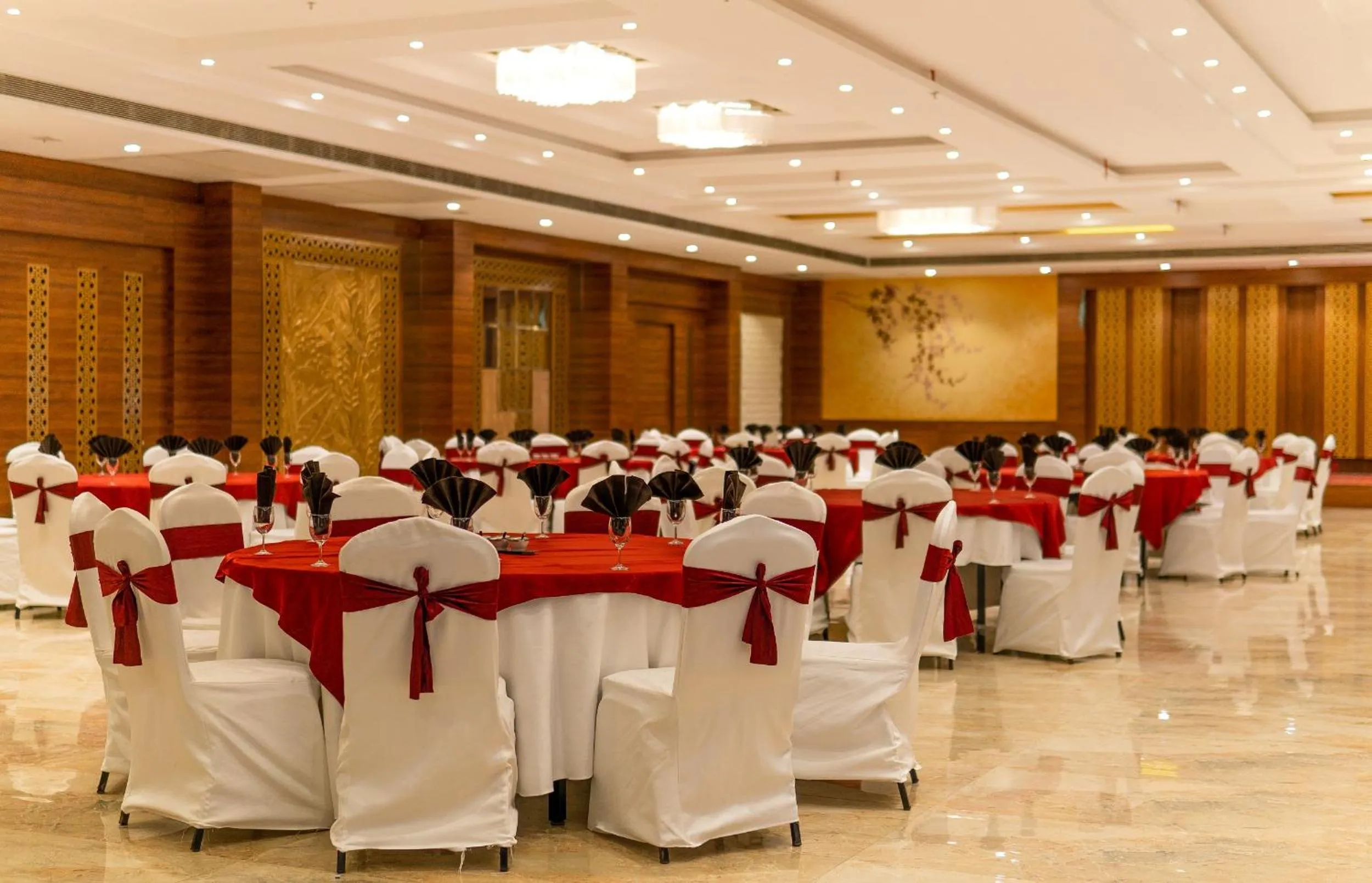 Banquet/Function facilities in Playotel Resort Bhopal