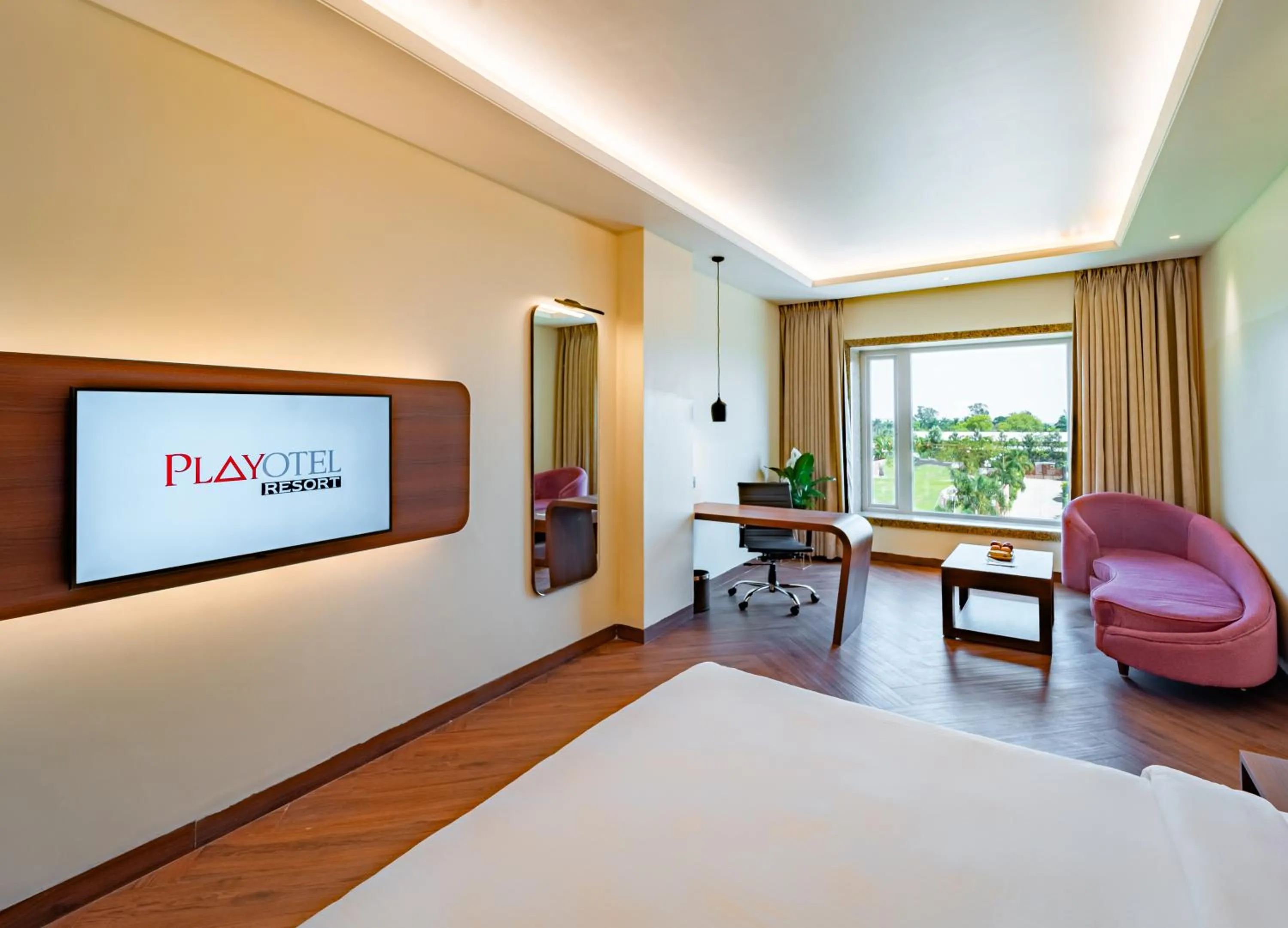 Bed in Playotel Resort Bhopal