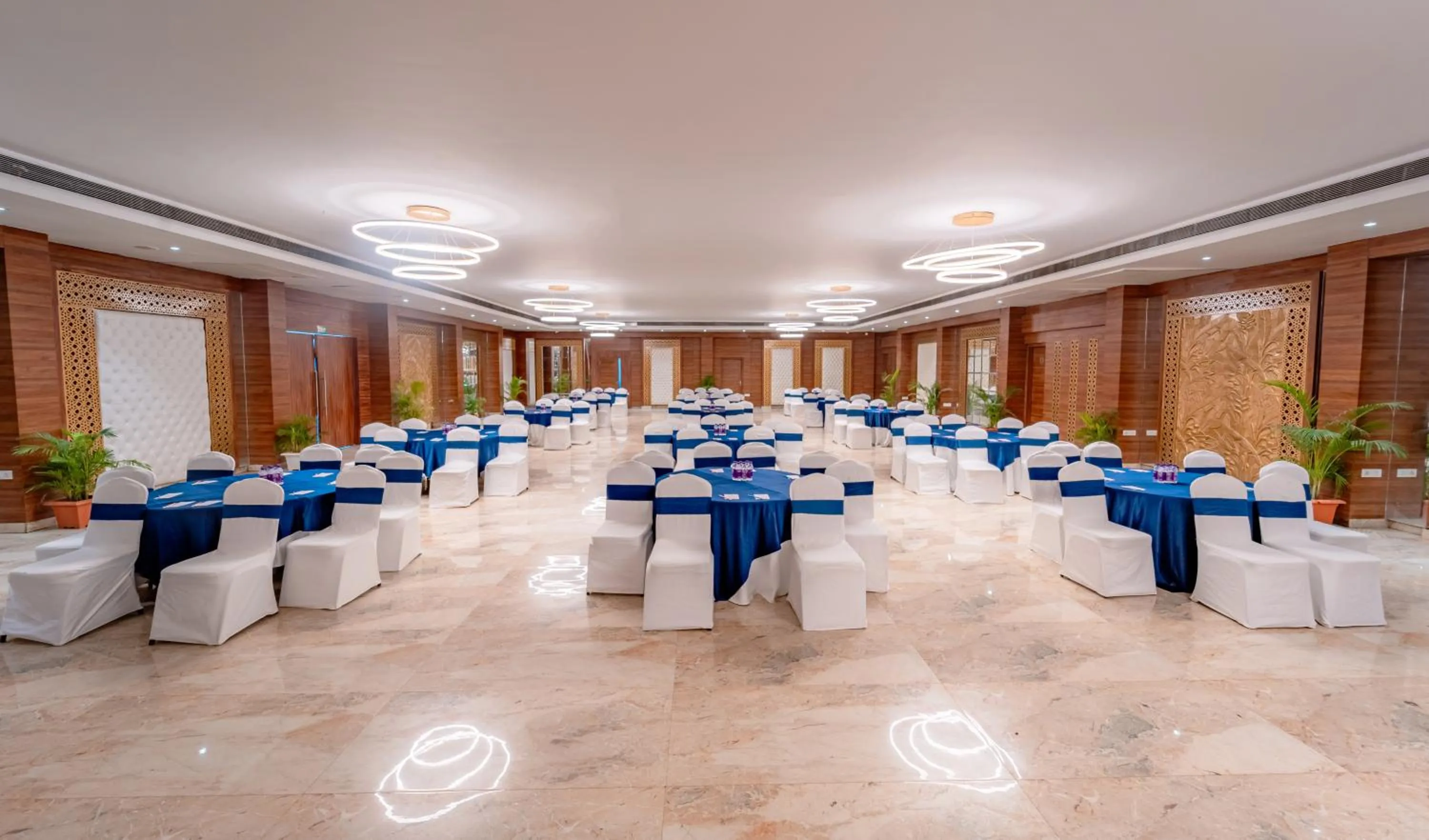 Banquet/Function facilities in Playotel Resort Bhopal