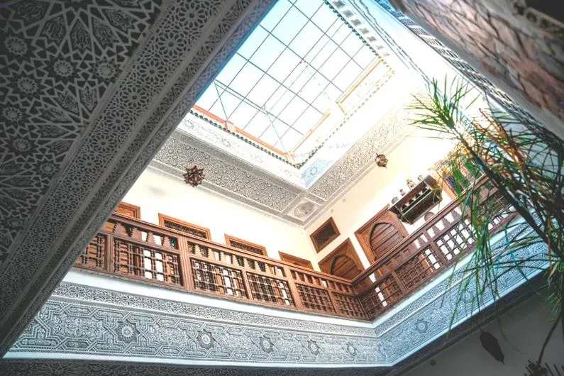 Property building in Riad Nouhal