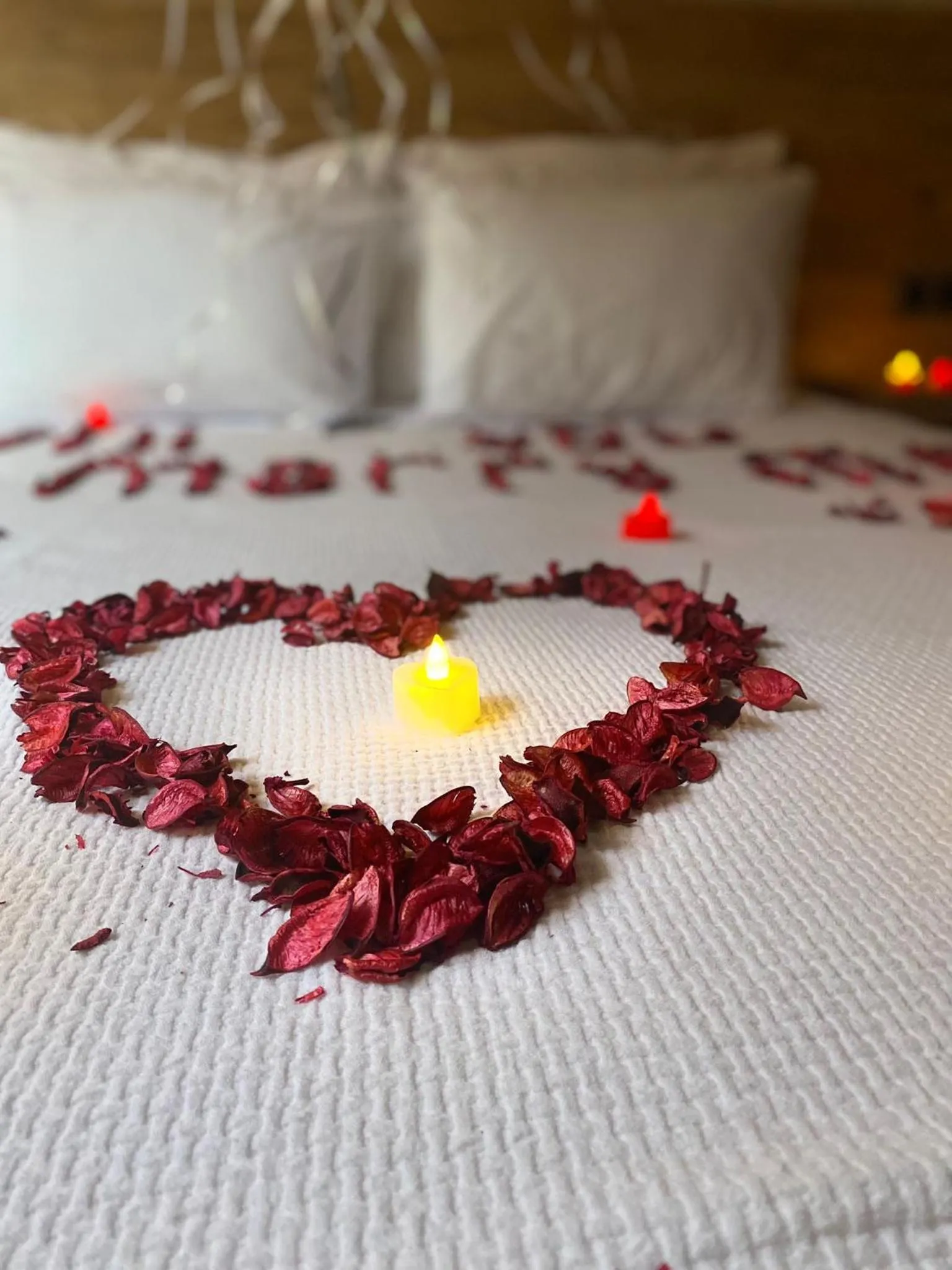 Decorative detail, Bed in City Moonlight Apart Hotel