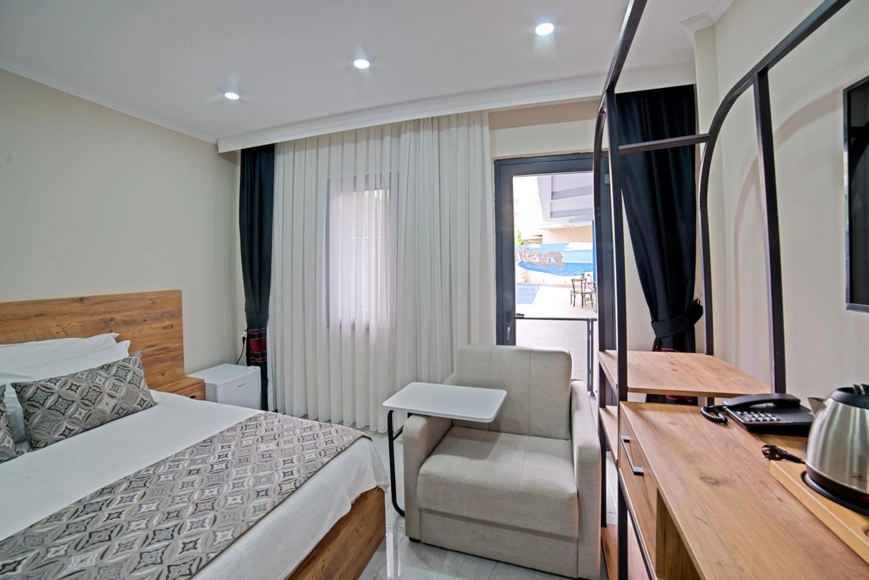 TV and multimedia, Bed in City Moonlight Apart Hotel